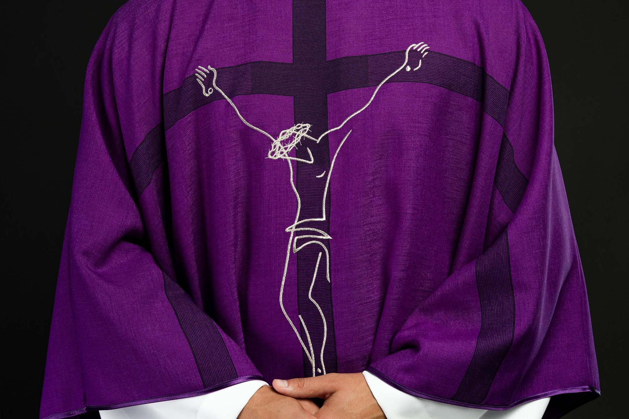 Exemples de chants de la Passion pour la liturgie du Carême - CHASUBLES.FR