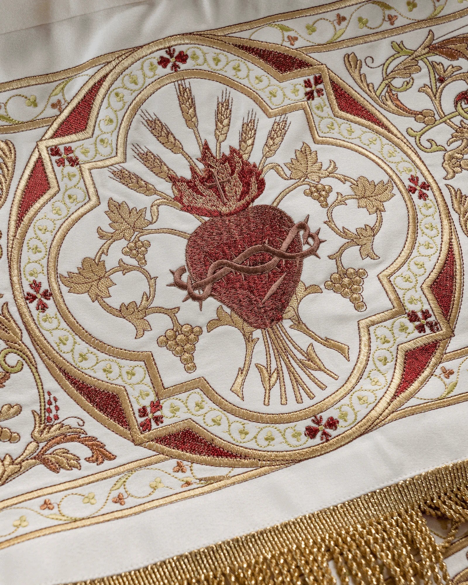 Dais de procession - CHASUBLES.FR