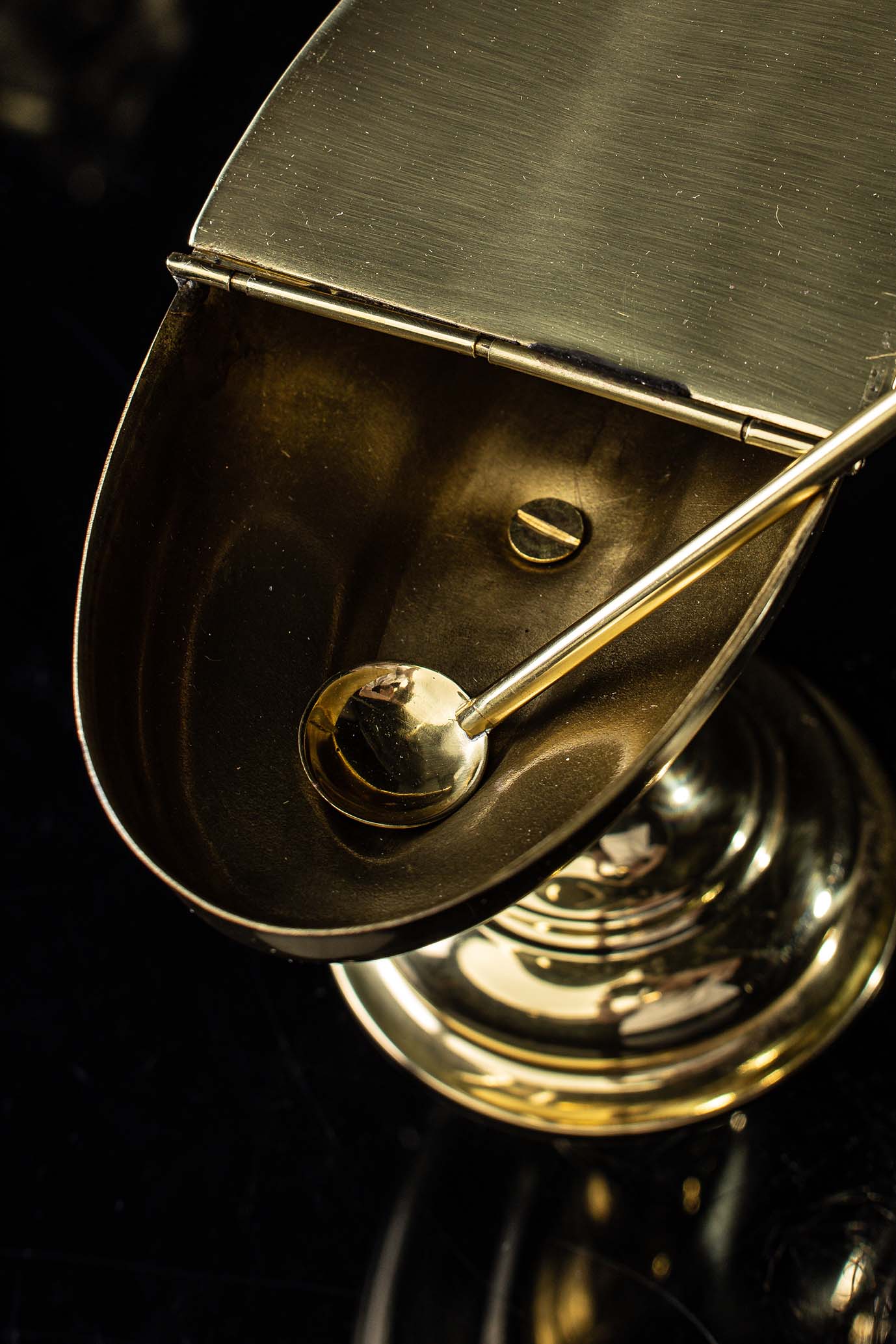 Navette à encens en laiton avec cuillère