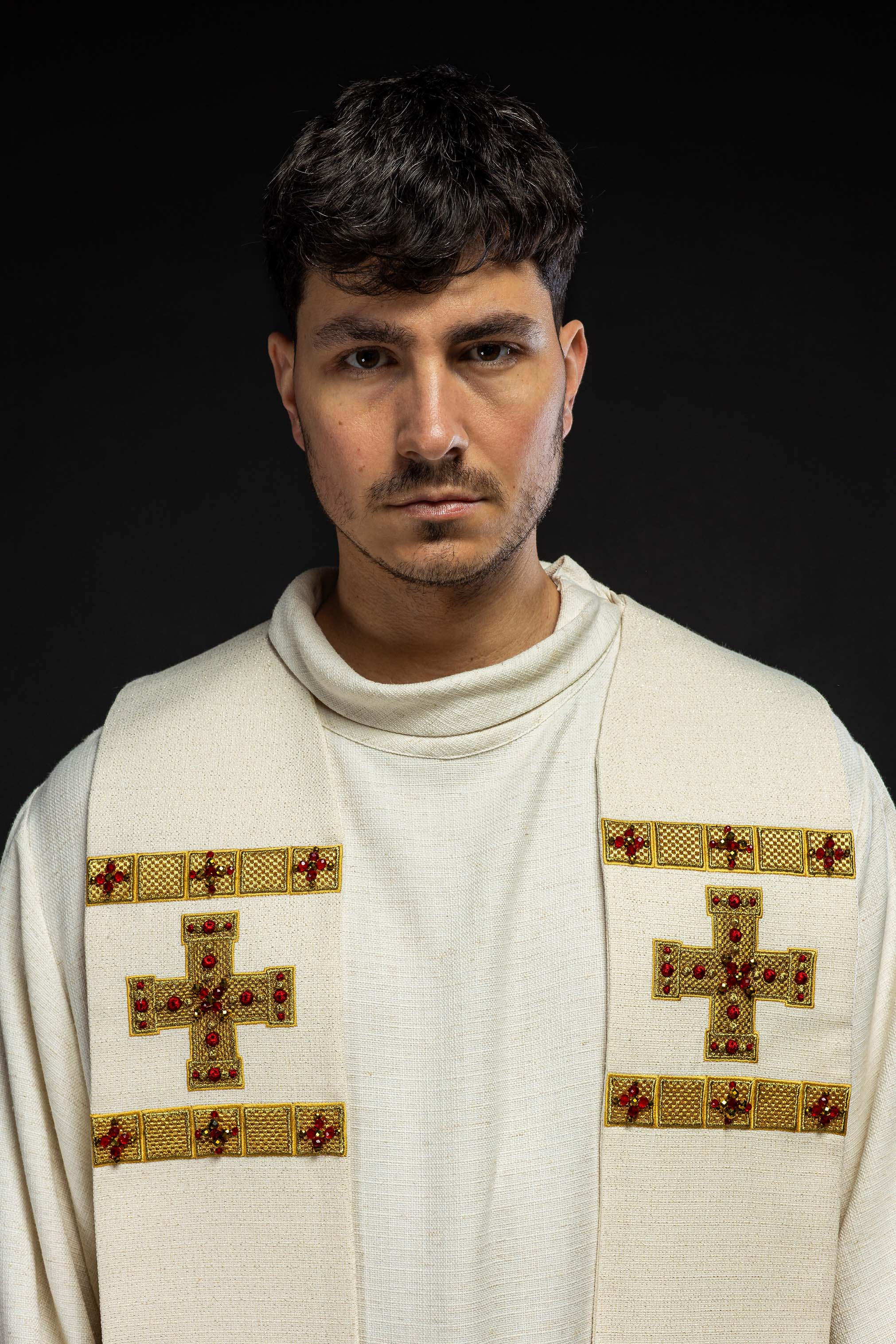 Étole faite à la main avec pierres naturelles Handmade 2011