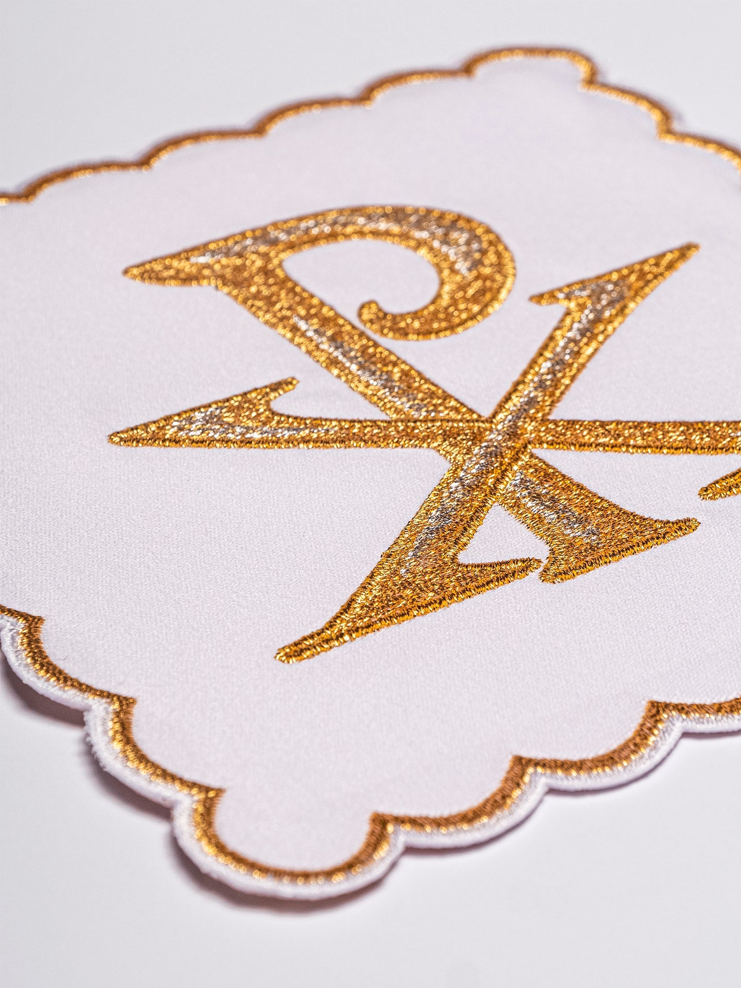 Bielizna kielichowa haftowana złoty symbol PAX - ORNATY.PL