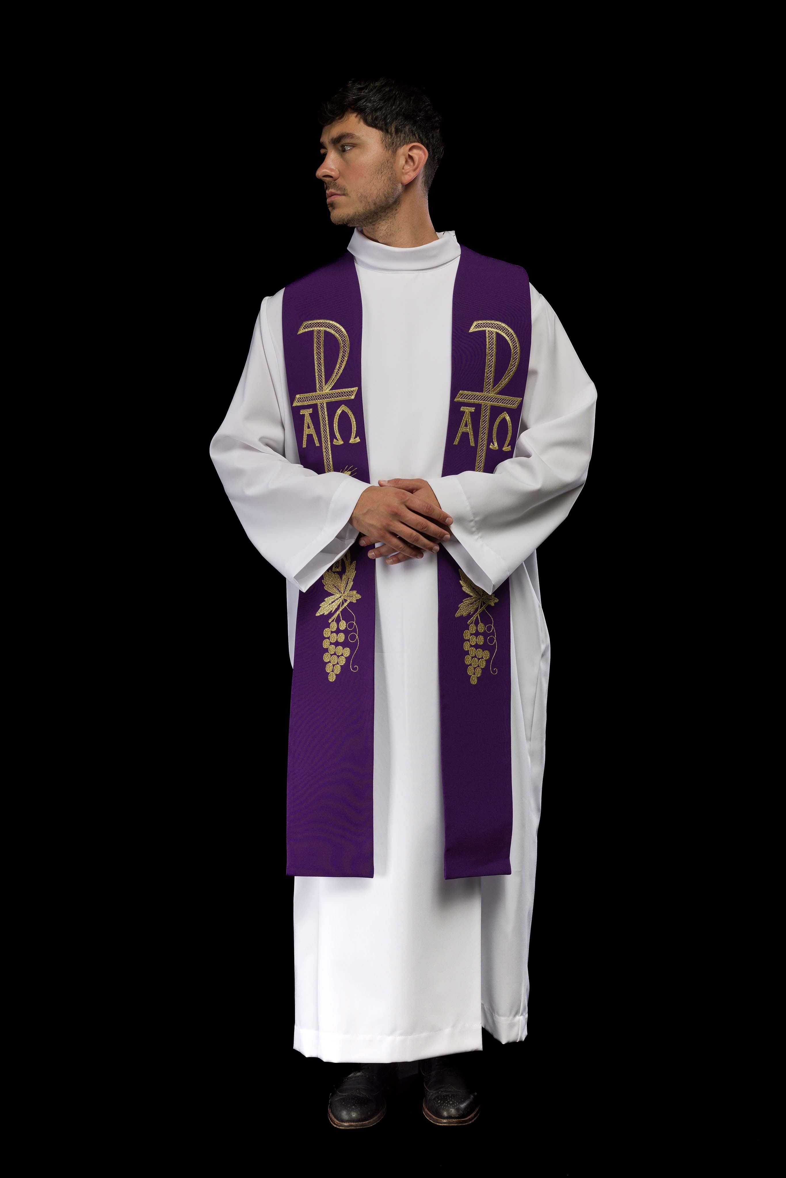 Étole de prêtre pourpre brodée Alpha et Omega