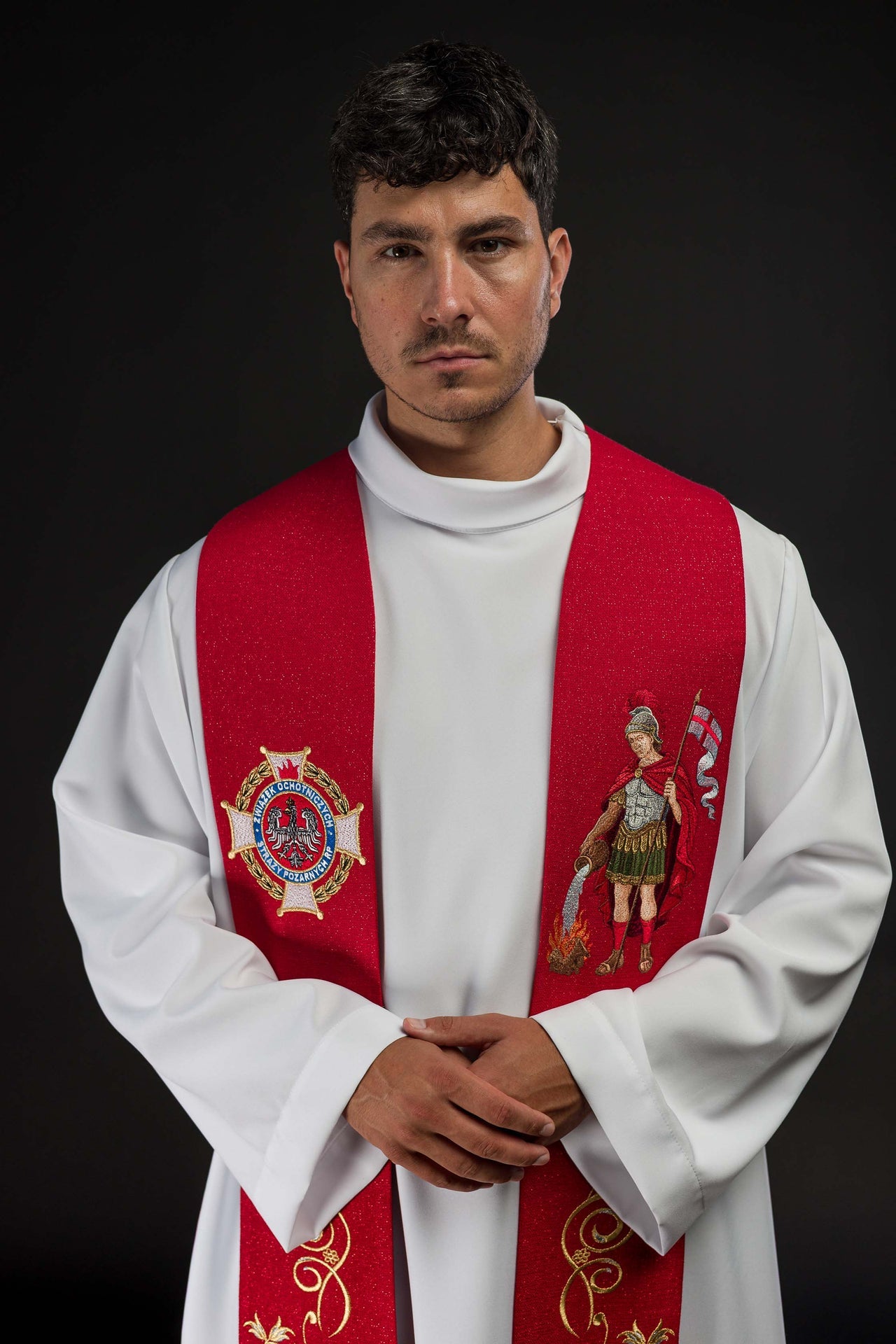 Étole richement brodée avec l'image de Saint Florian