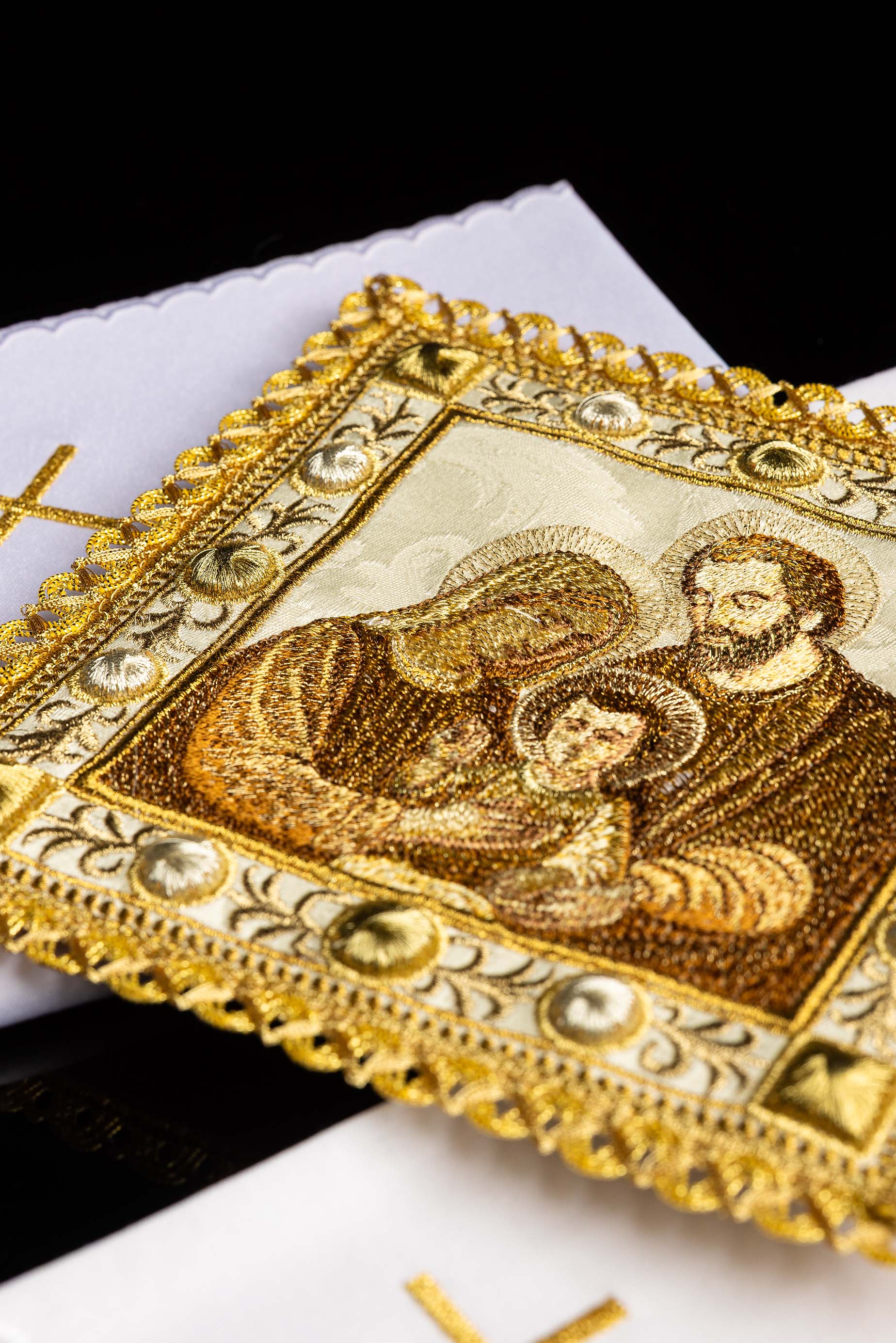 Linge de calice de Noël avec l’image de la Sainte Famille