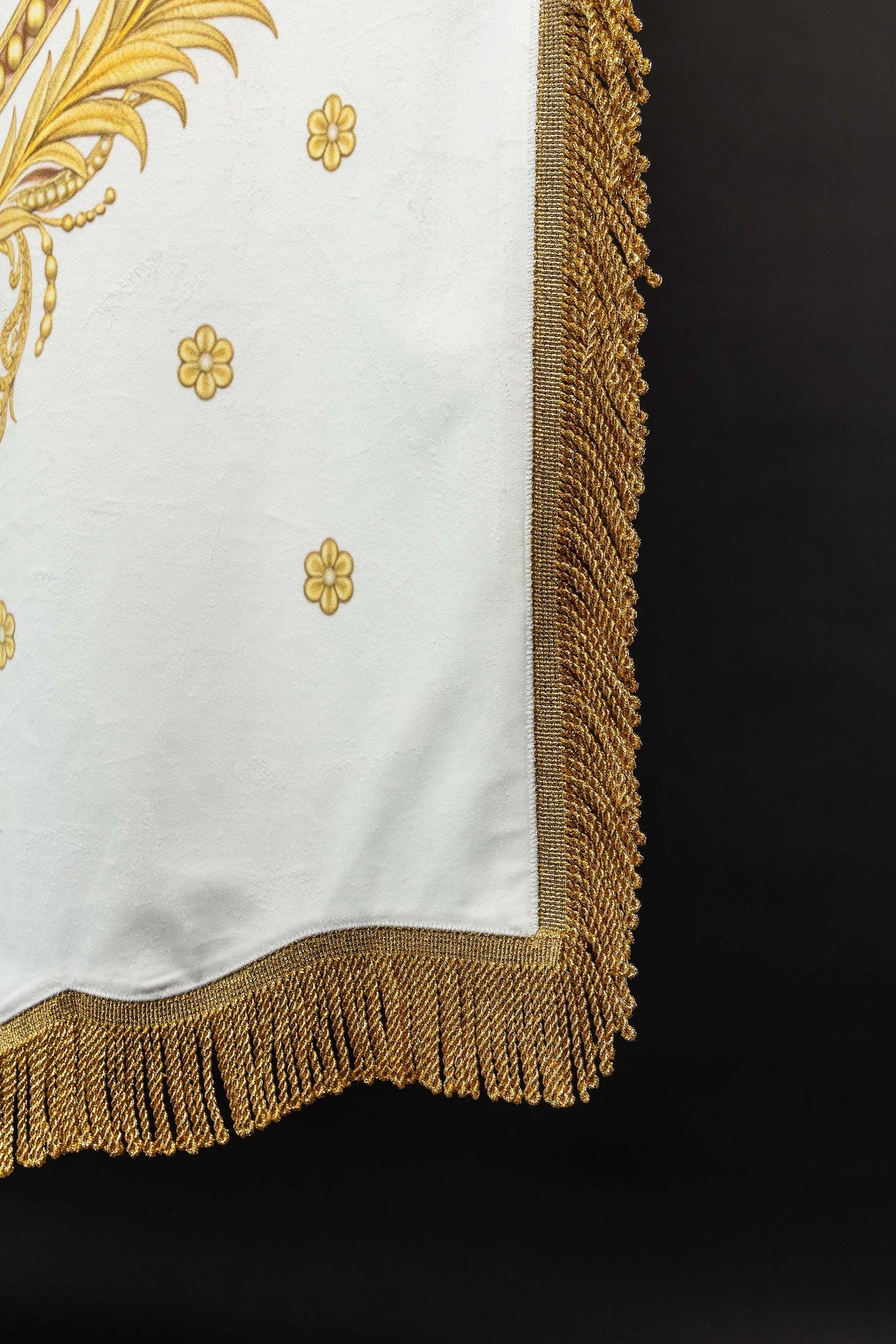 Bannière liturgique imprimée recto verso avec Notre-Dame de l’Assomption et le monogramme marial CHD/005/06-05/109 80*130 - CHASUBLES.FR