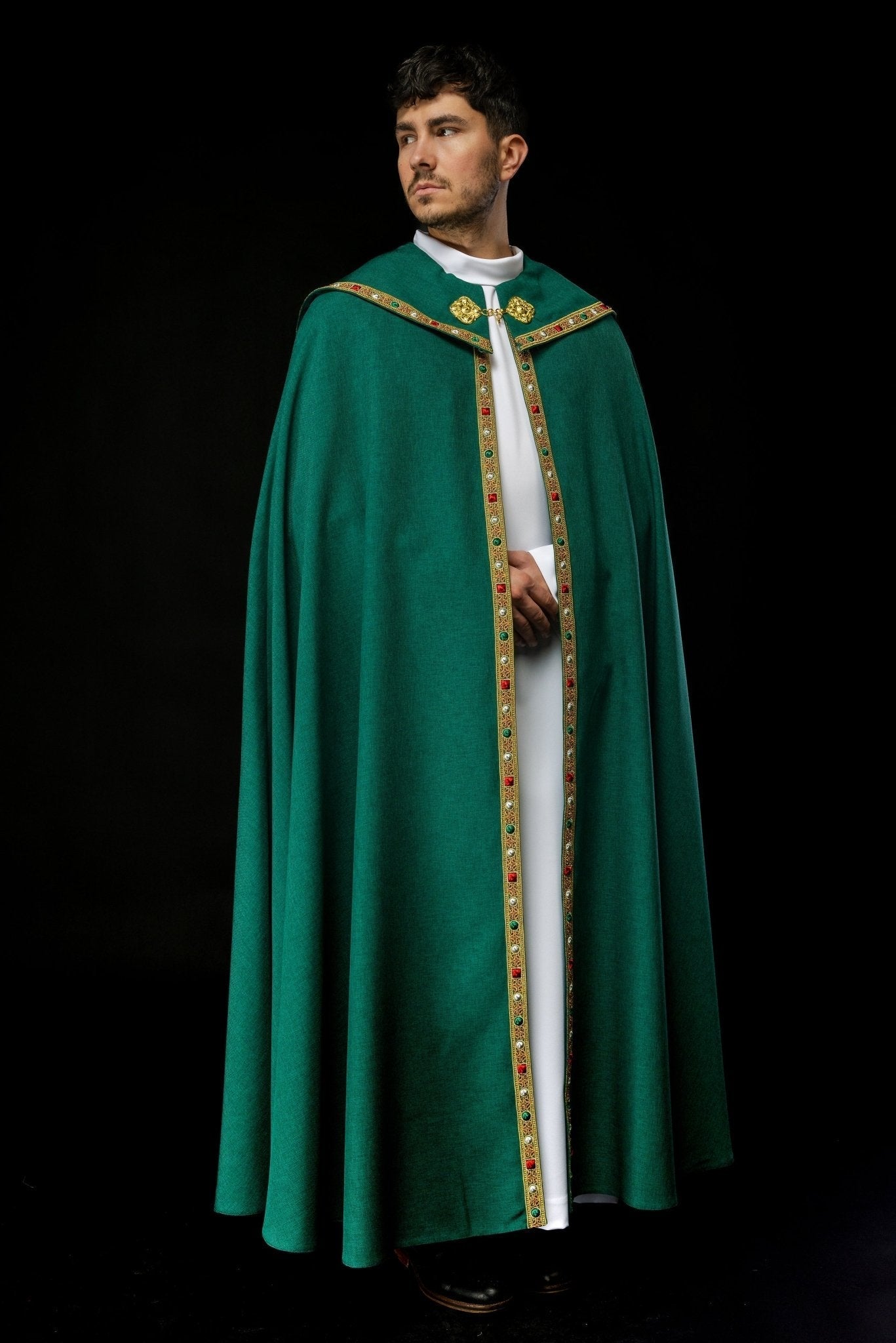 Chapelle liturgique verte avec IHS doré S - 3067 - 01 - 70 150cm - CHASUBLES.FR