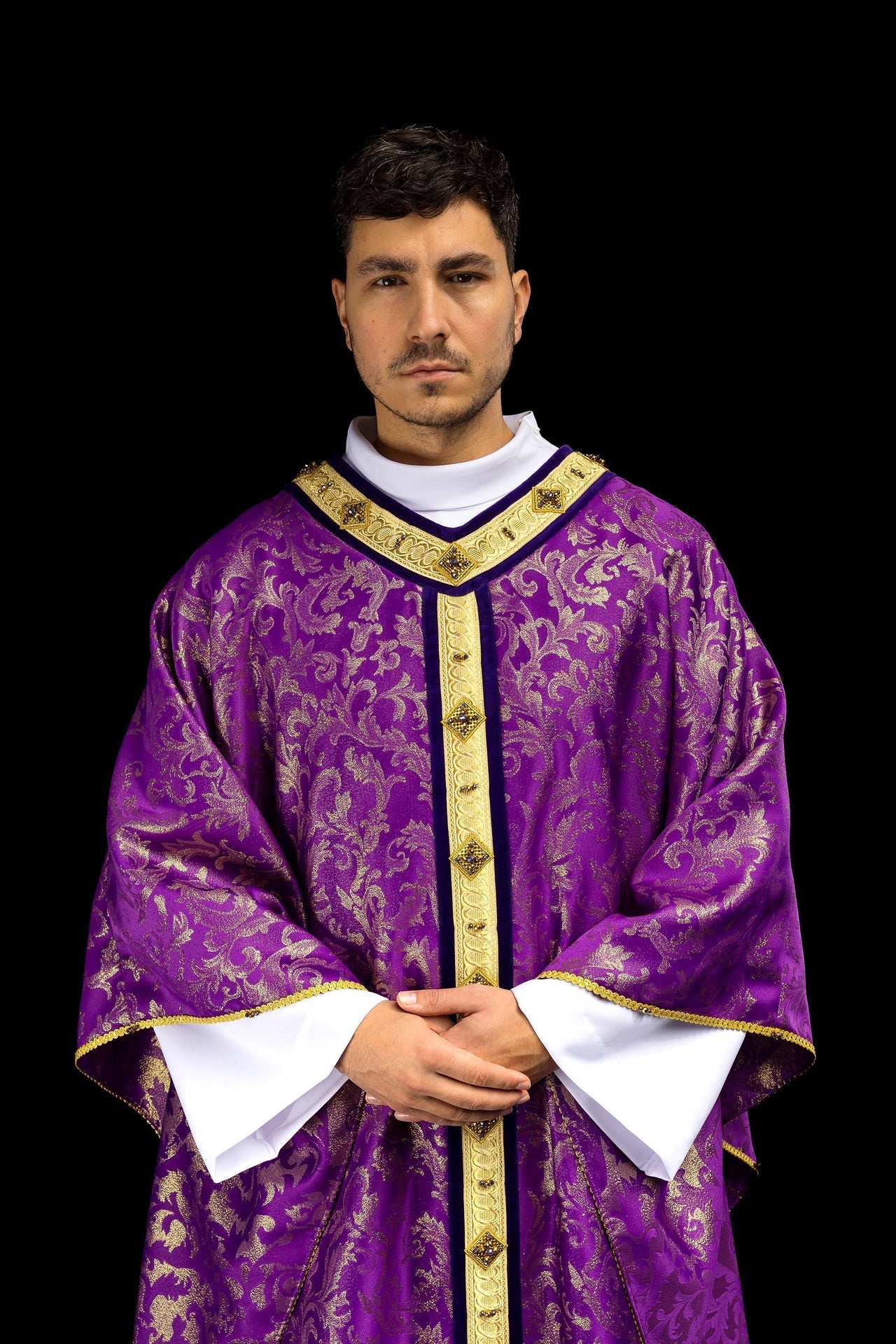 Chasuble artisanale avec pierres naturelles – Handmade 7003 HM/7003/03/90 - CHASUBLES.FR