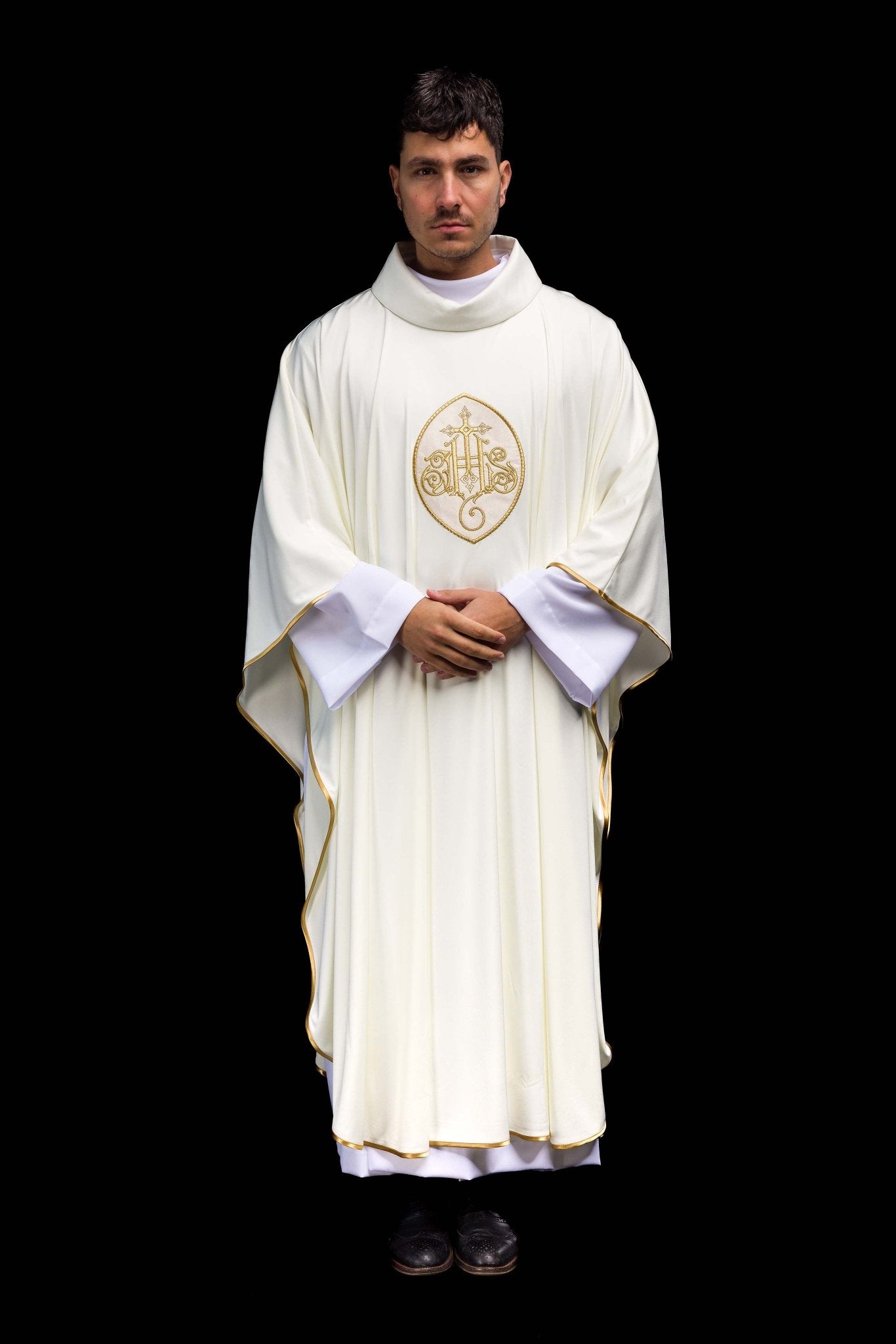 Chasuble brodée avec IHS KOR/388/05/78 - CHASUBLES.FR