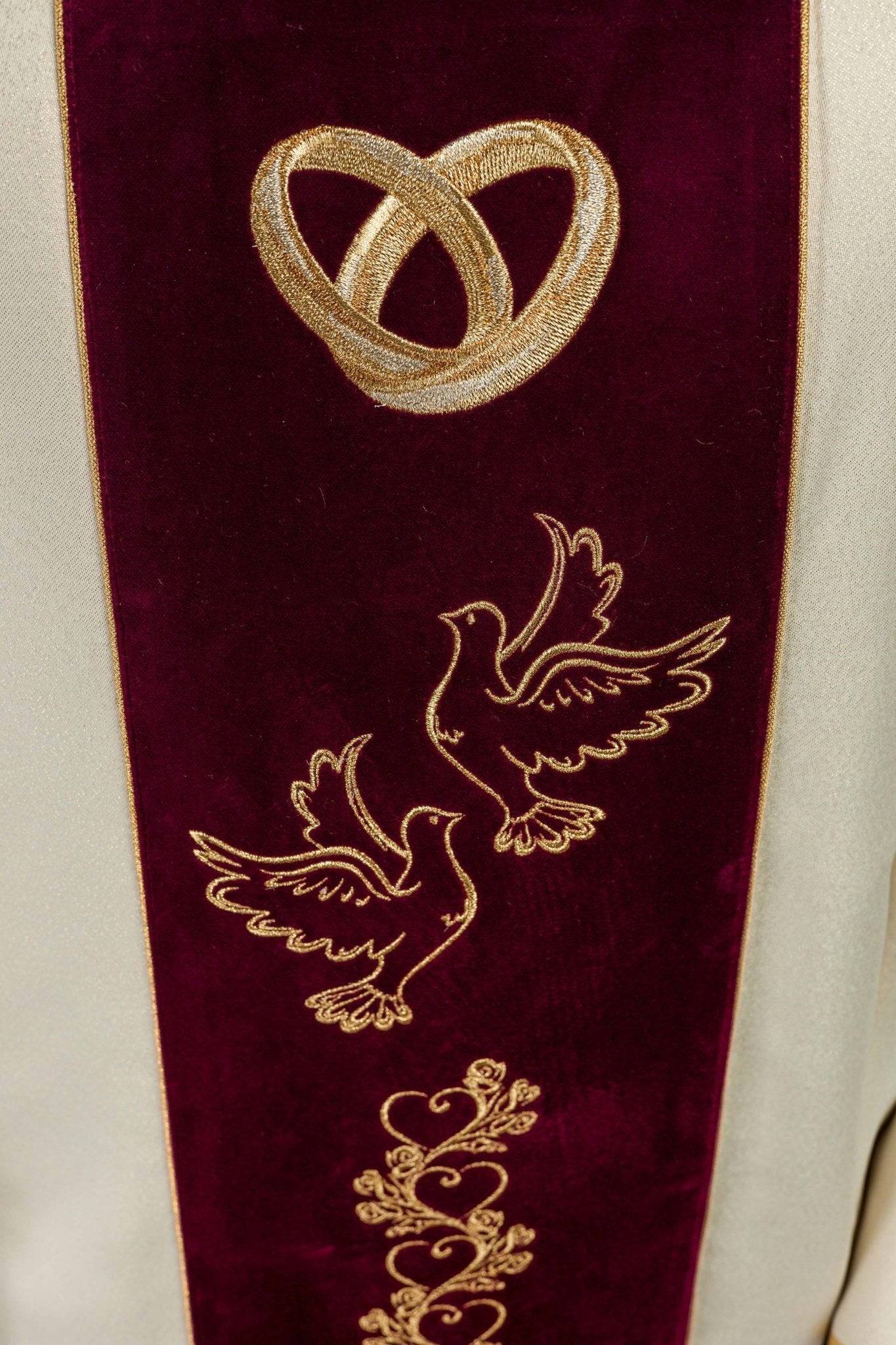 Chasuble de mariage en écru "Je te jure amour fidélité" KOR/283/05/54/PA ECRU - CHASUBLES.FR