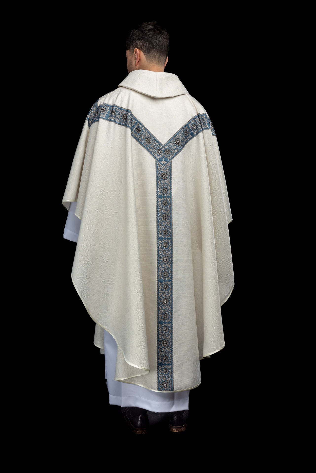 Chasuble imprimée avec l’image de l’Immaculée Conception KOD/7006/05/40 - CHASUBLES.FR