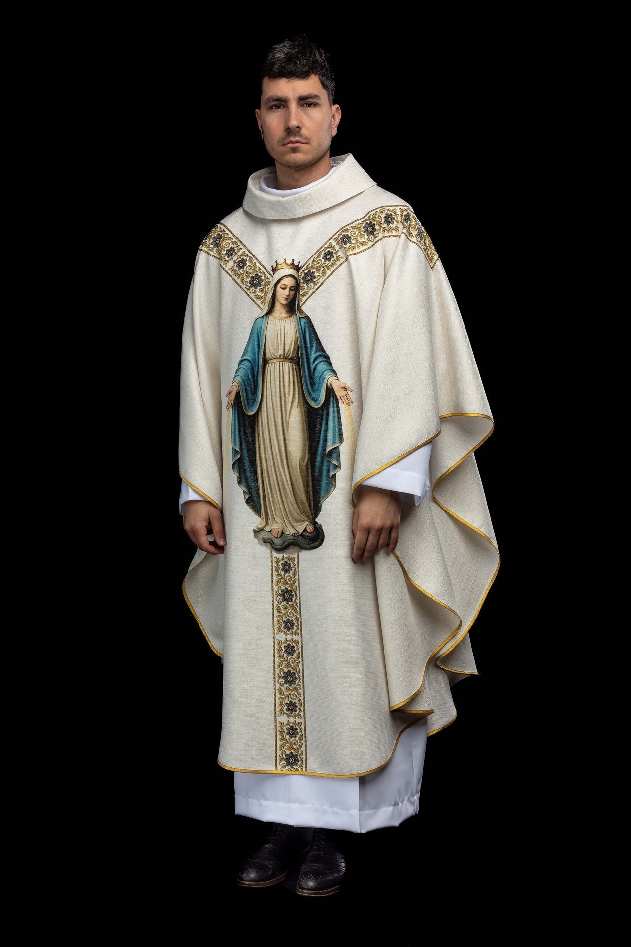 Chasuble imprimée avec l’image de l’Immaculée Conception KOD/7007/05/40 - CHASUBLES.FR