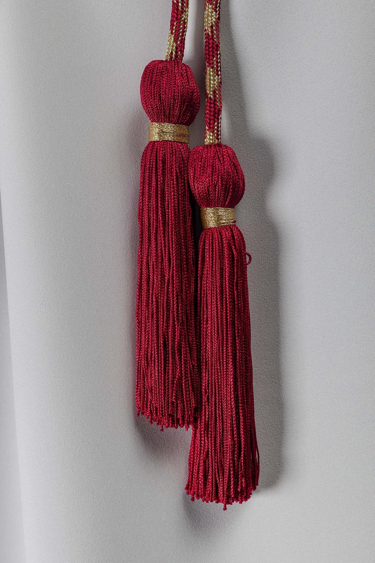 Cordon liturgique rouge et doré CIN/802 - CHASUBLES.FR