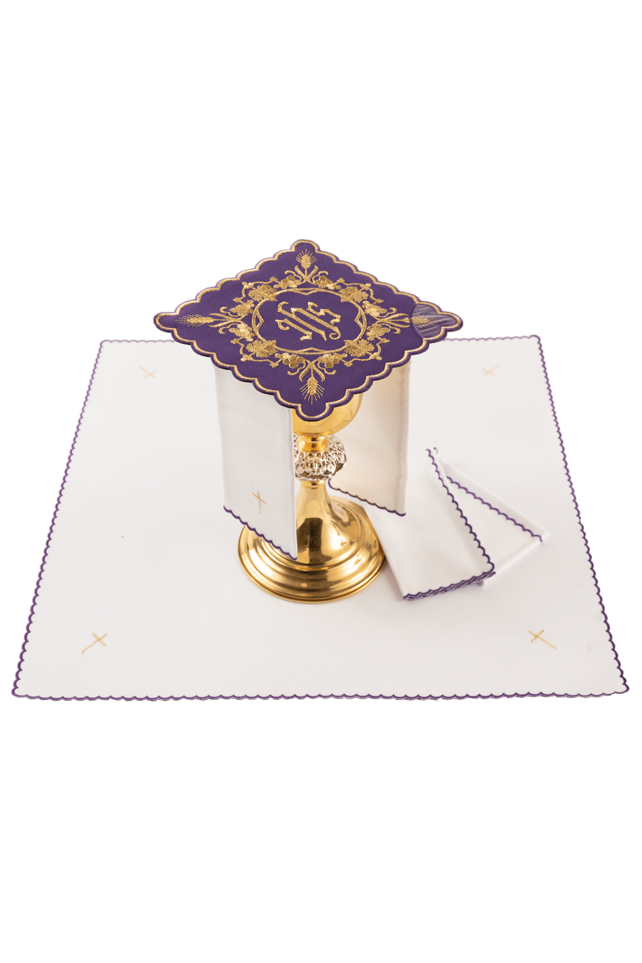 Ensemble de linges d’autel brodé avec motif IHS violet KDT/5027/03 FIOLET - CHASUBLES.FR