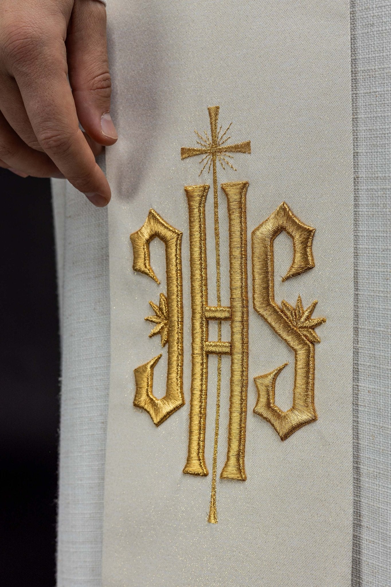 Étole brodée à l'effigie de Saint Florian KSW2/007/05/54 - CHASUBLES.FR