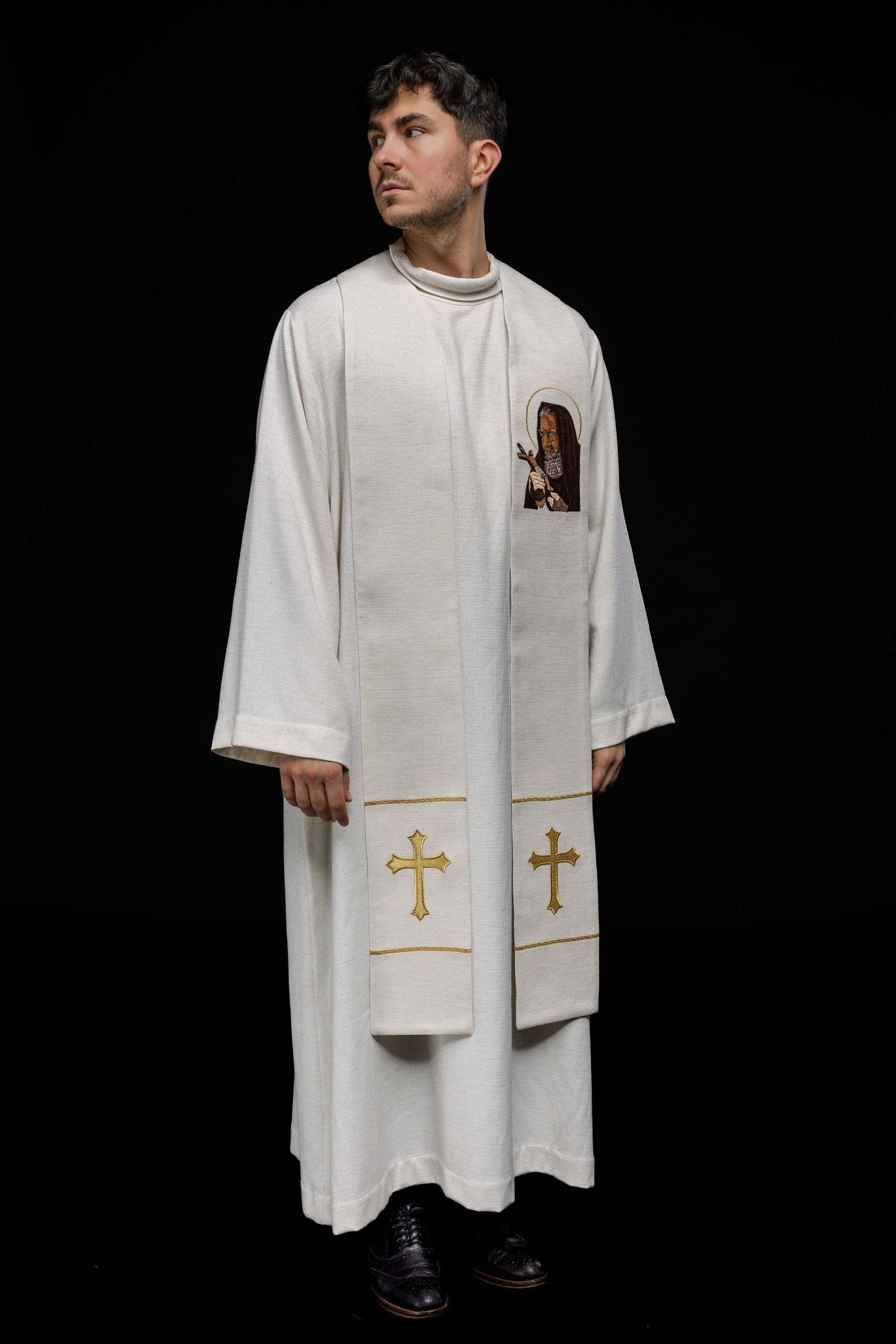 Etole brodée à l'effigie du Padre Pio KSW2/006/05/49 - CHASUBLES.FR