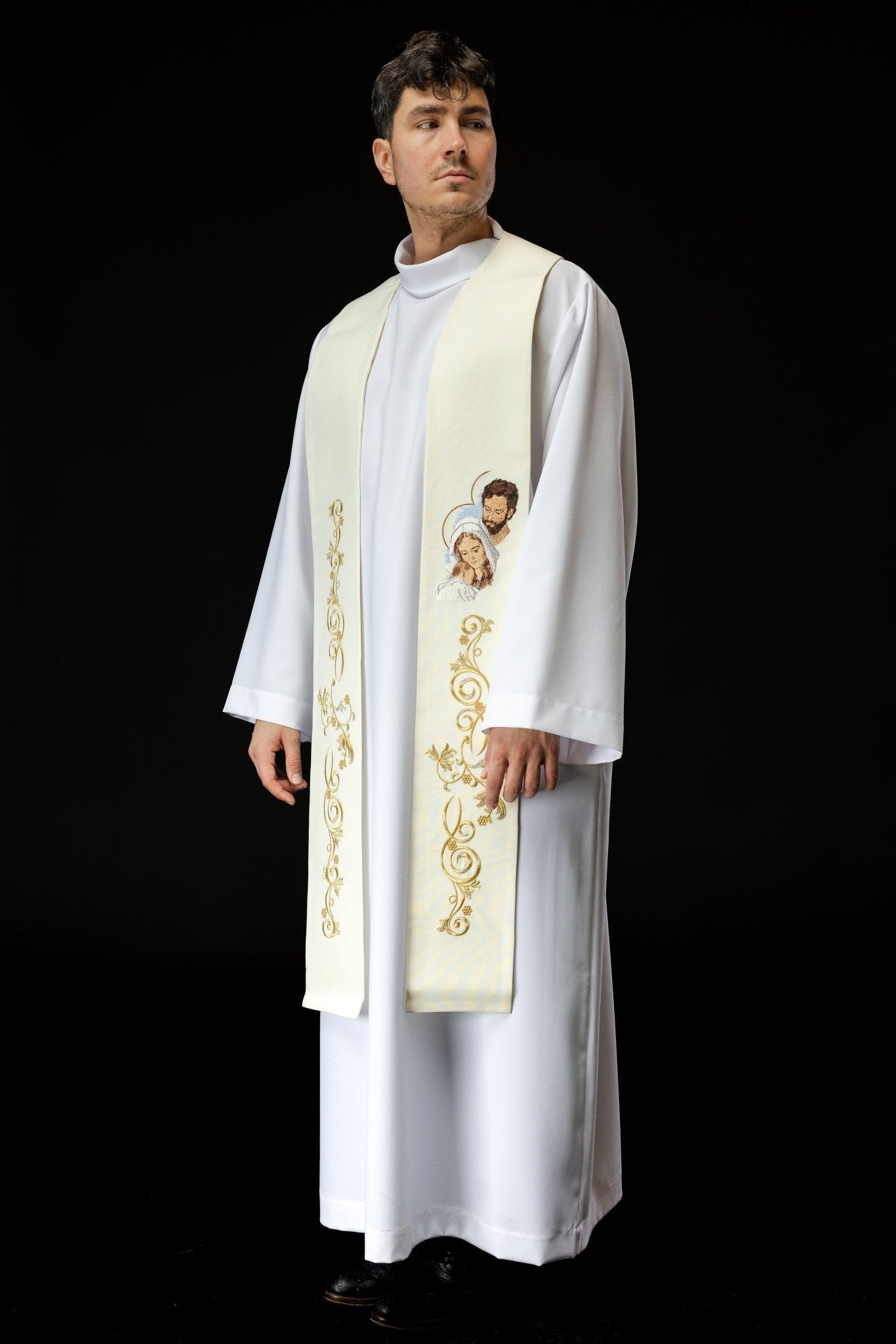 Étole brodée avec l'image de la Sainte Famille pour Noël KZS/550/05/01 ECRU - CHASUBLES.FR