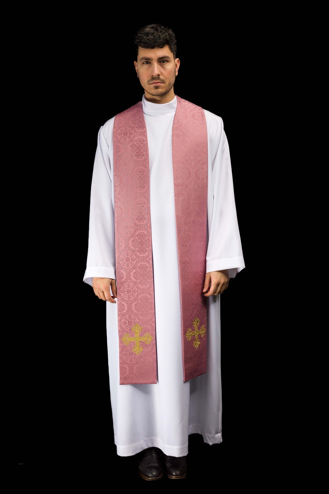 Étole brodée avec motif de croix tissu jacquard rose KST/967/08/11 - CHASUBLES.FR