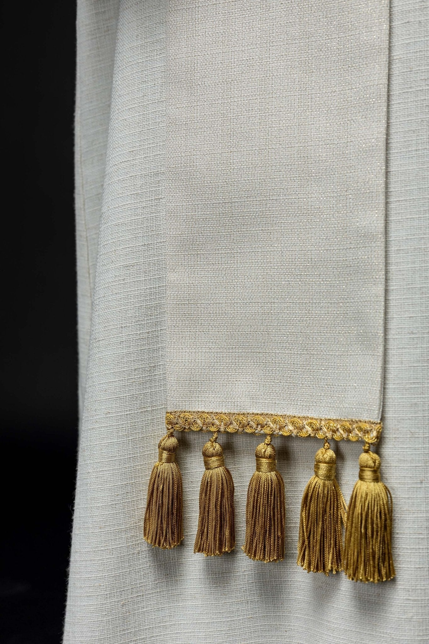 Étole brodée avec symbole marial S - 2074 - 05 - 71 - CHASUBLES.FR