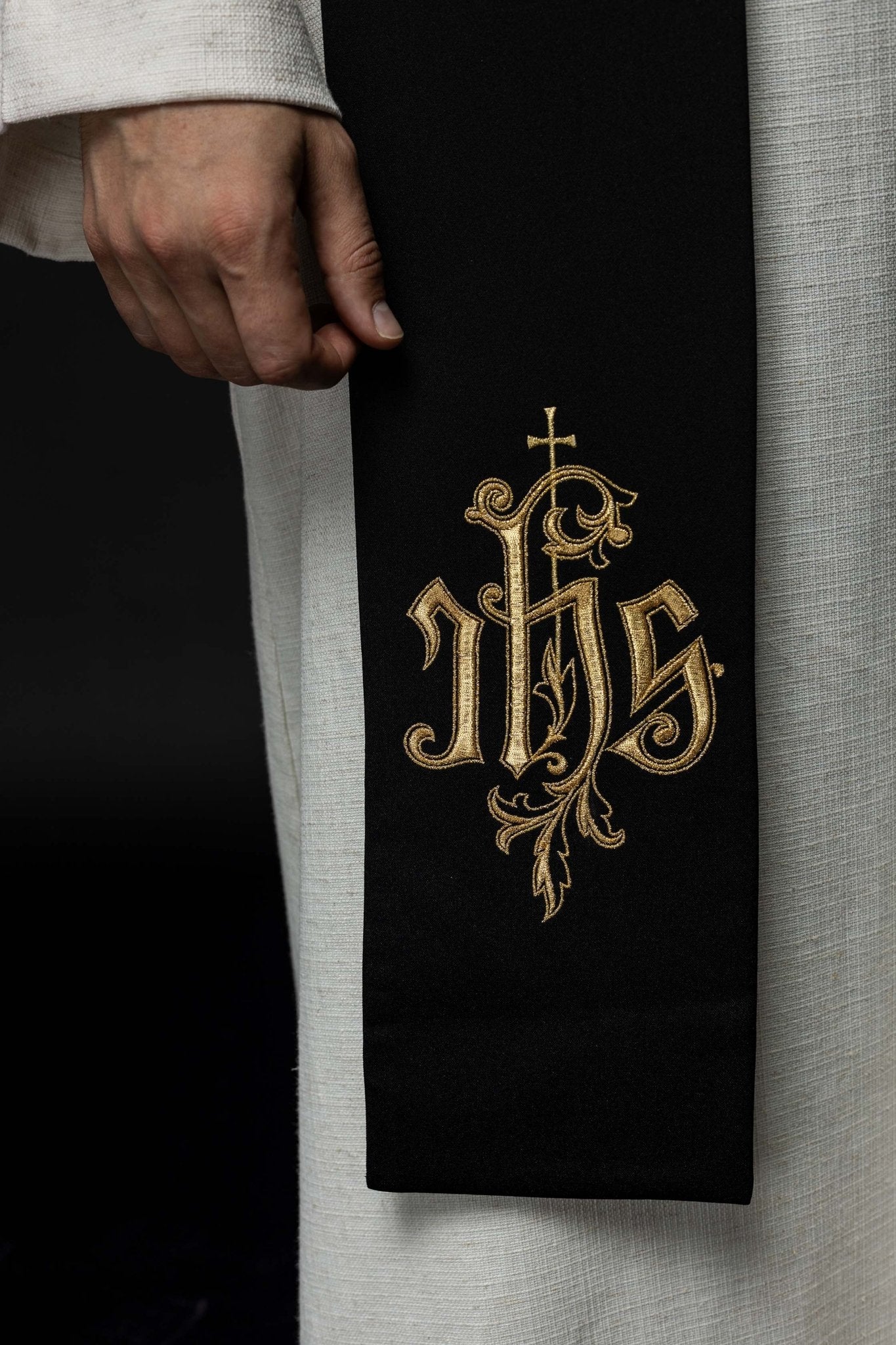 Étole brodée IHS KST/053/07/12 CZARNY - CHASUBLES.FR