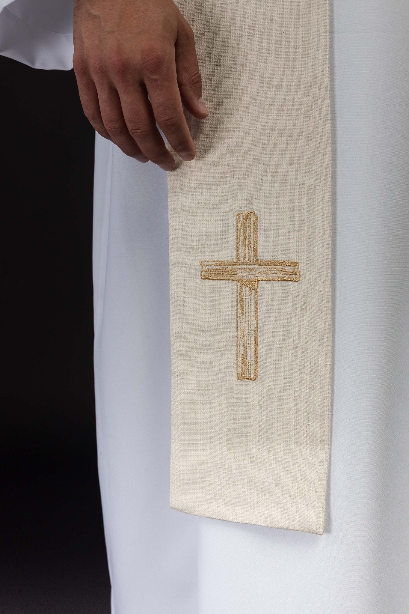 Étole brodée "Jésus bon berger" écru S-2059-05-49 - CHASUBLES.FR