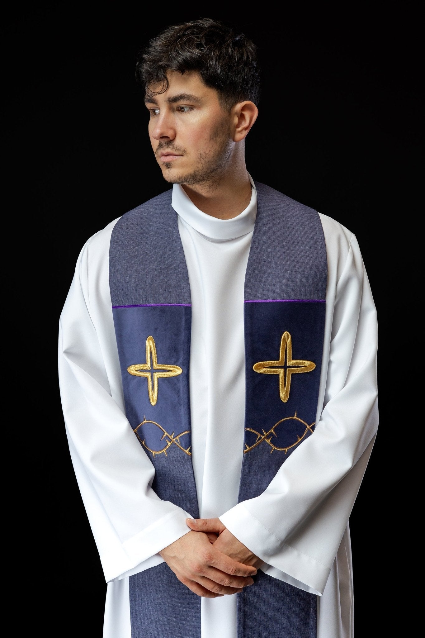 Étole brodée pour le Carême avec des croix – violet S - 2056 - 03 - 70 - CHASUBLES.FR