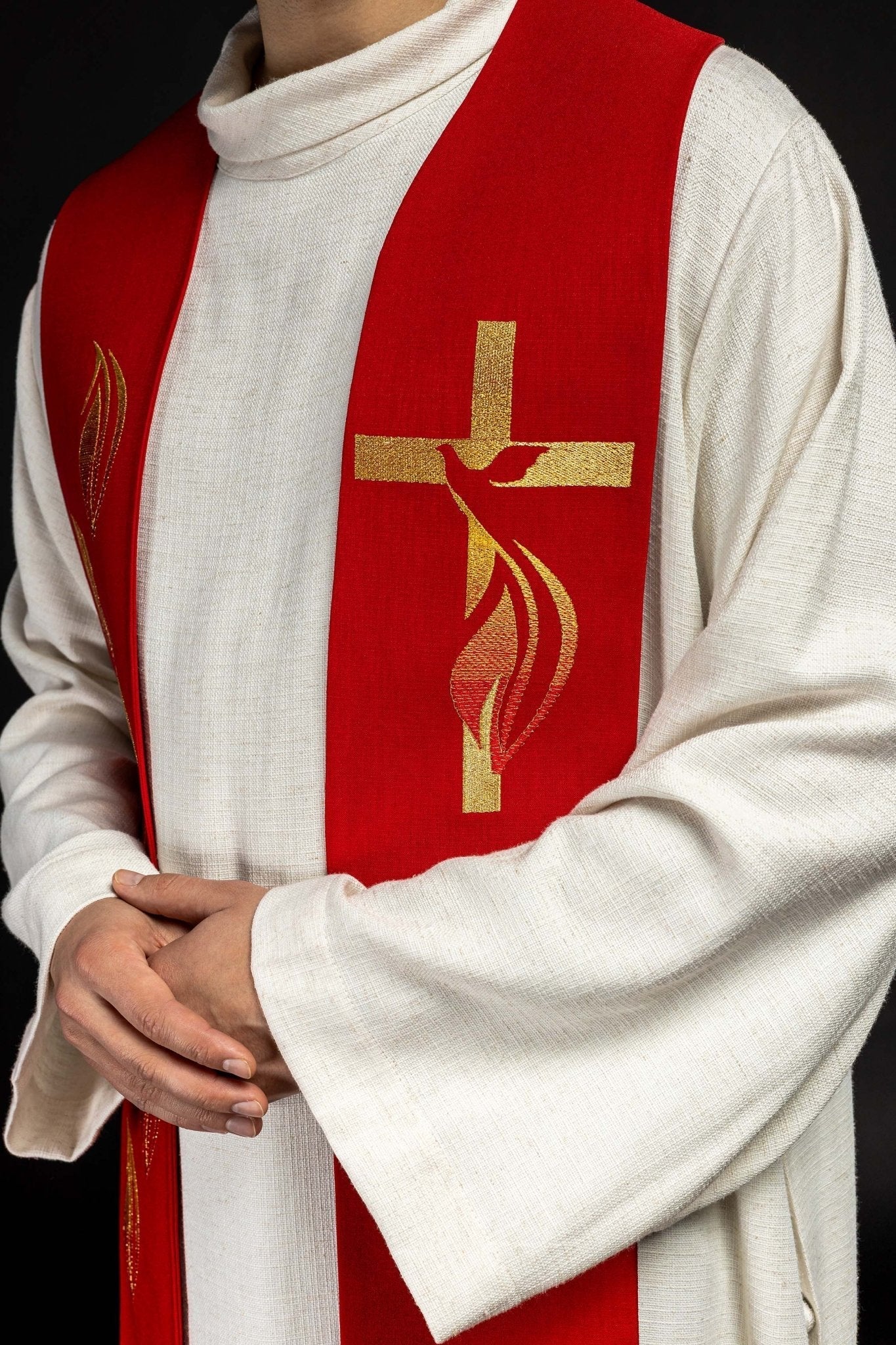 Étole brodée Saint - Esprit, croix et langues de feu Rouge KST/216/02/62 CZERWONY - CHASUBLES.FR