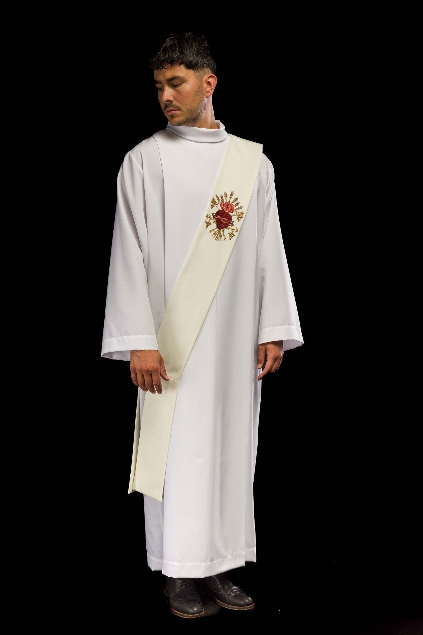 Étole de diacre avec broderie du Cœur de Jésus KSD/137/05/01 ECRU - CHASUBLES.FR