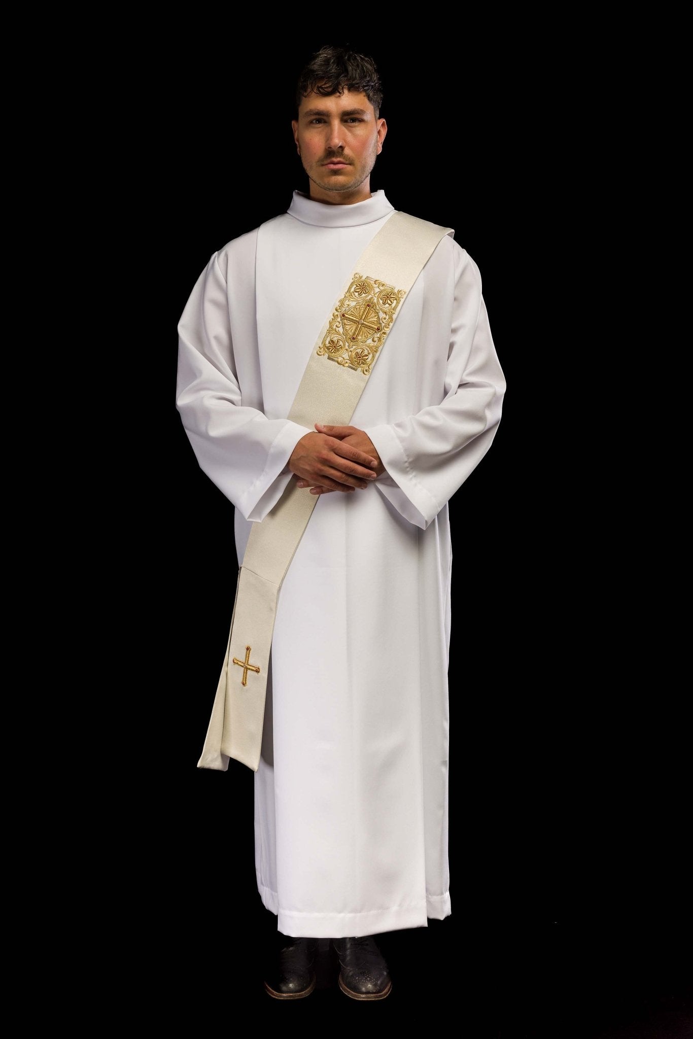 Étole de diacre brodée d'une croix LE/2210 LE2210 - 10 ZŁOTY - CHASUBLES.FR