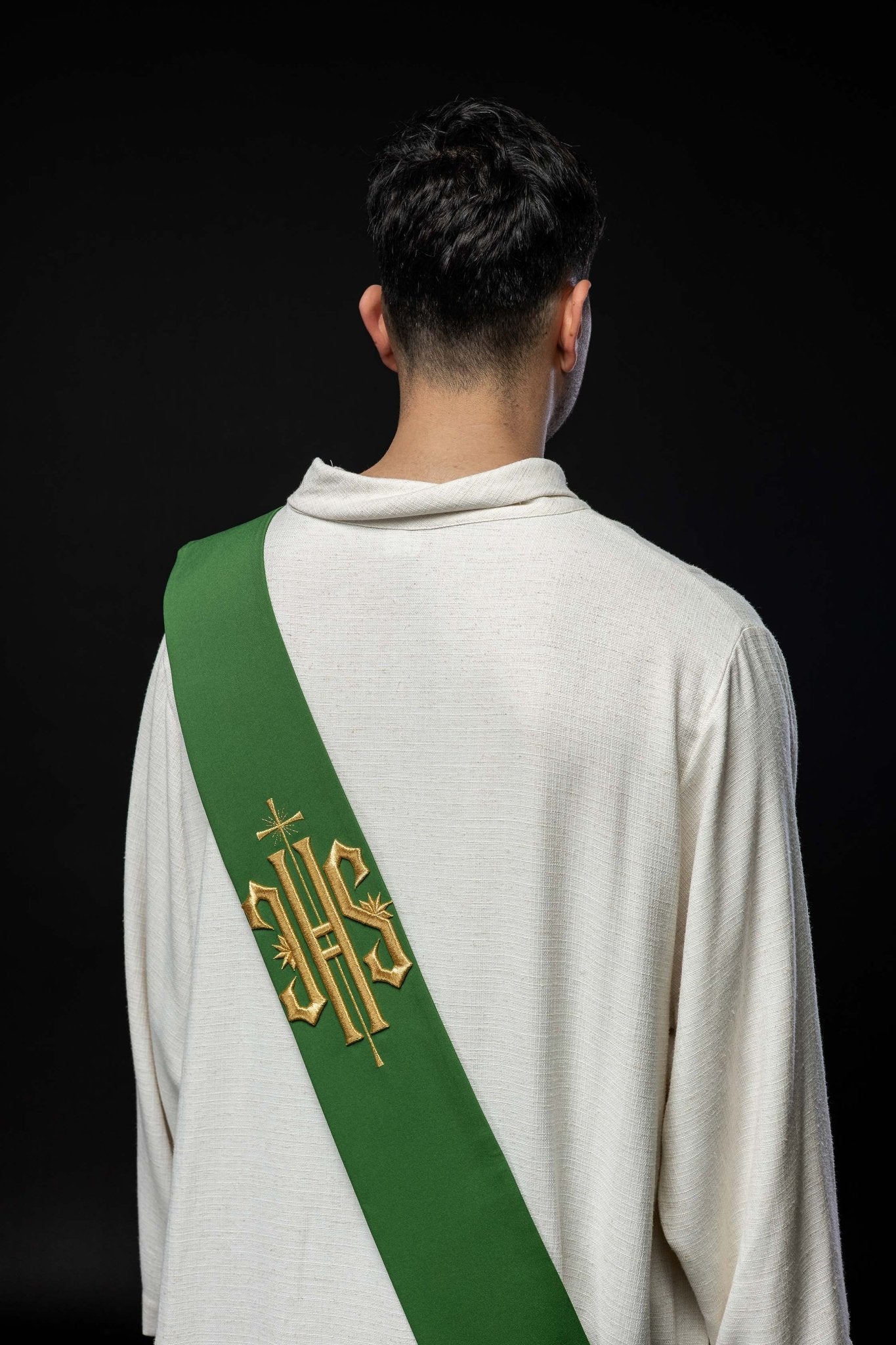 Étole de diacre brodée IHS avec croix KSD/135/01/01 ZIELONY - CHASUBLES.FR