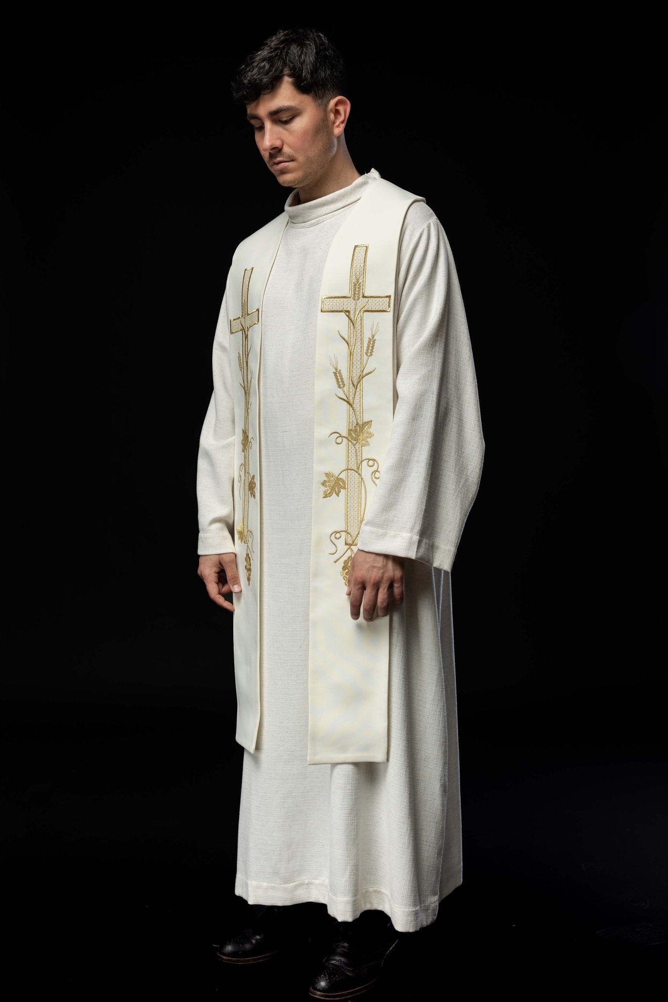 Étole de prêtre brodée Croix écrue KST/072/05/01 ECRU - CHASUBLES.FR