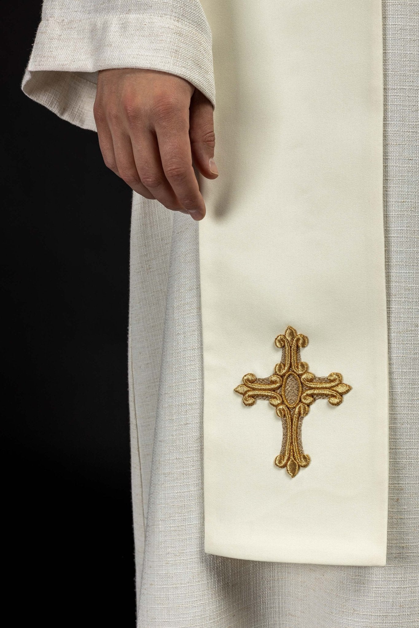 Étole de prêtre brodée Croix et IHS écru KST/157/05/01 ECRU - CHASUBLES.FR