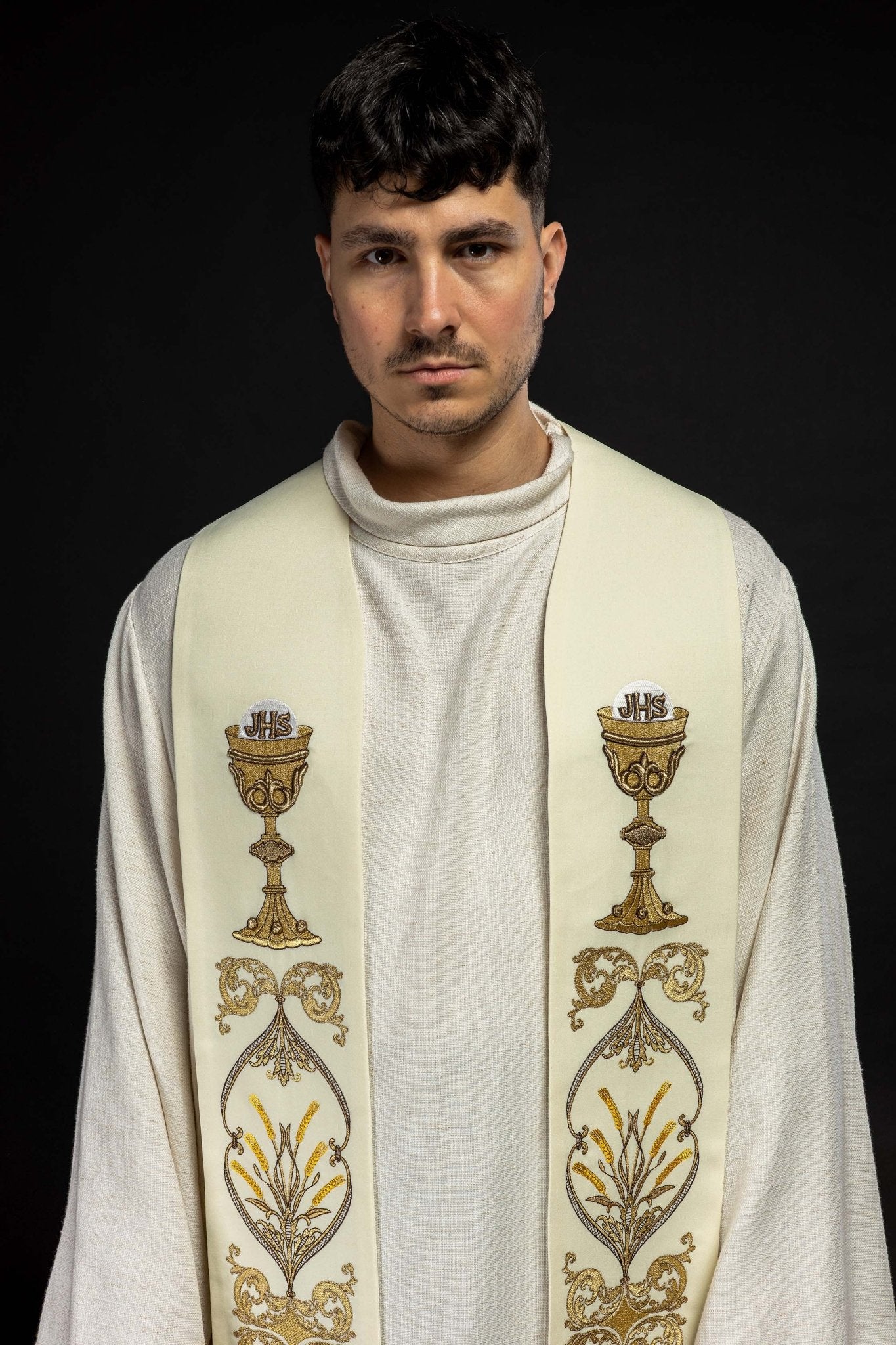 Étole de prêtre brodée en agneau écru KST/042/05/01 ECRU - CHASUBLES.FR