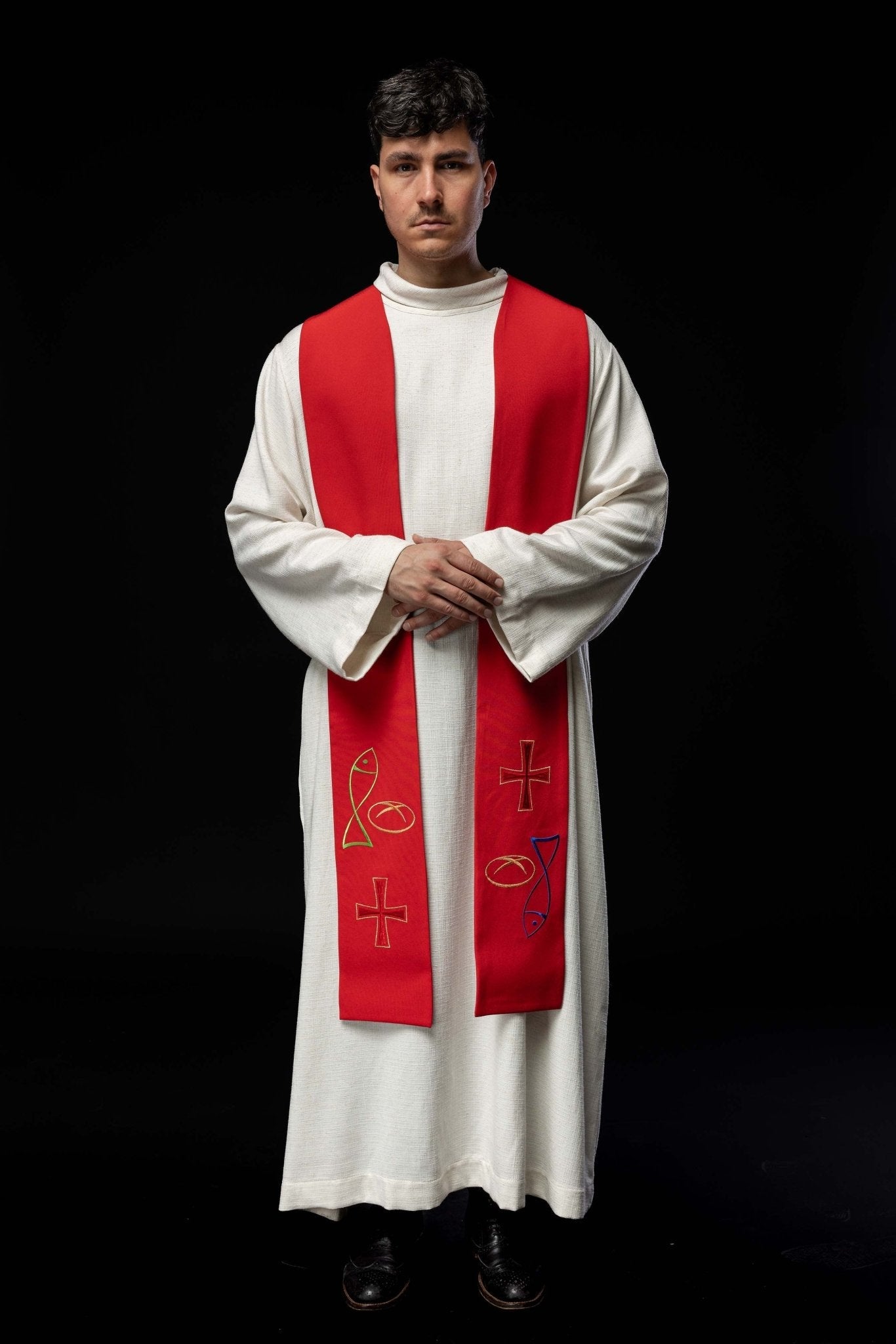 Étole de prêtre brodée en rouge avec motif Fish Bread Cross KST/007/02/12 CZERWONY - CHASUBLES.FR
