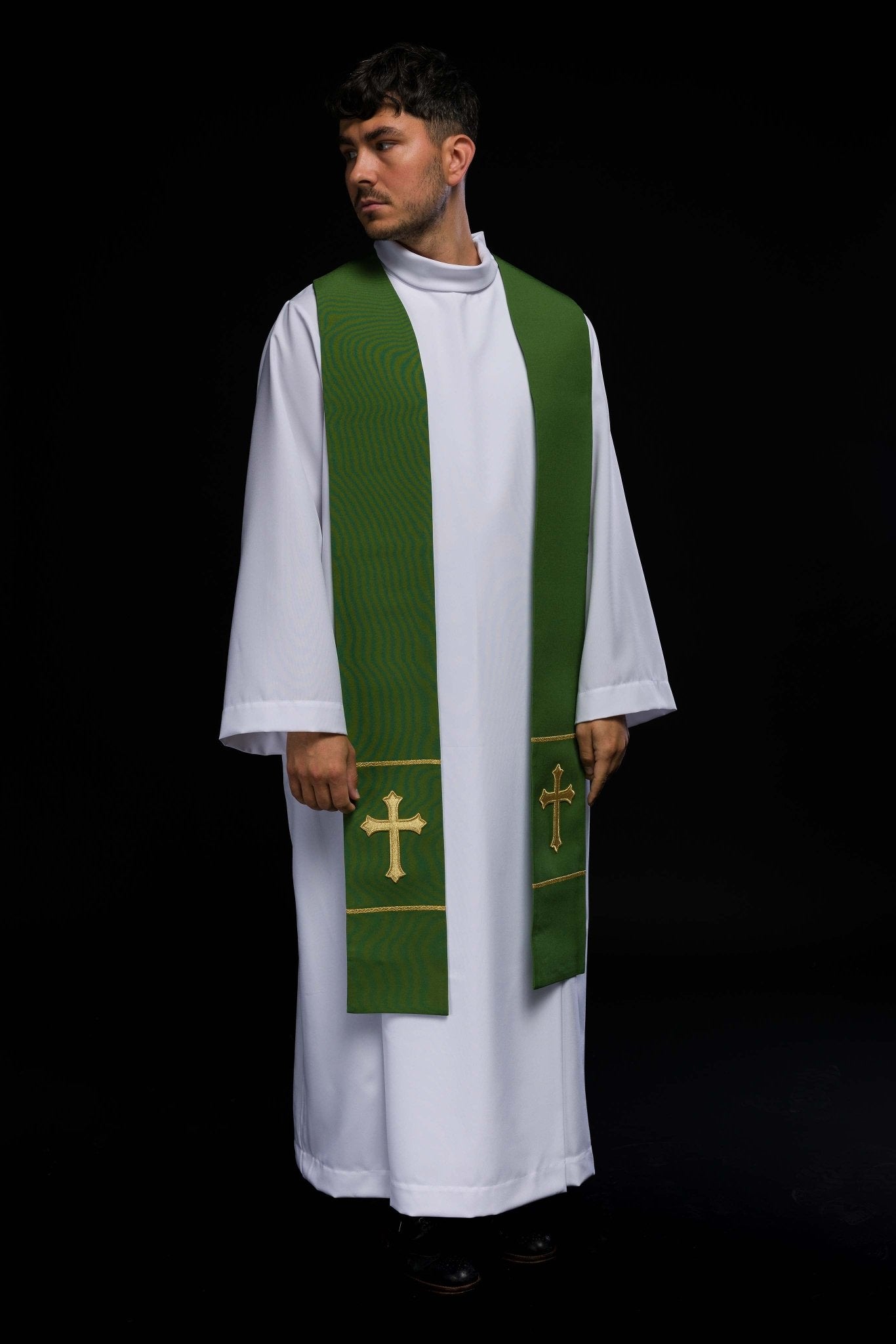 Étole de prêtre brodée verte Croix KST/063/01/01 ZIELONY - CHASUBLES.FR