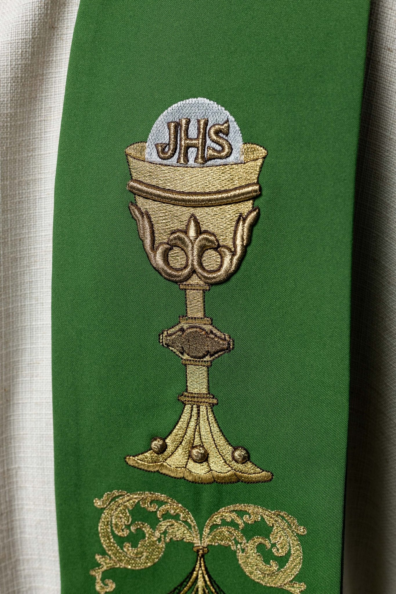 Étole de prêtre verte Calice IHS KST/042/01/01 ZIELONY - CHASUBLES.FR