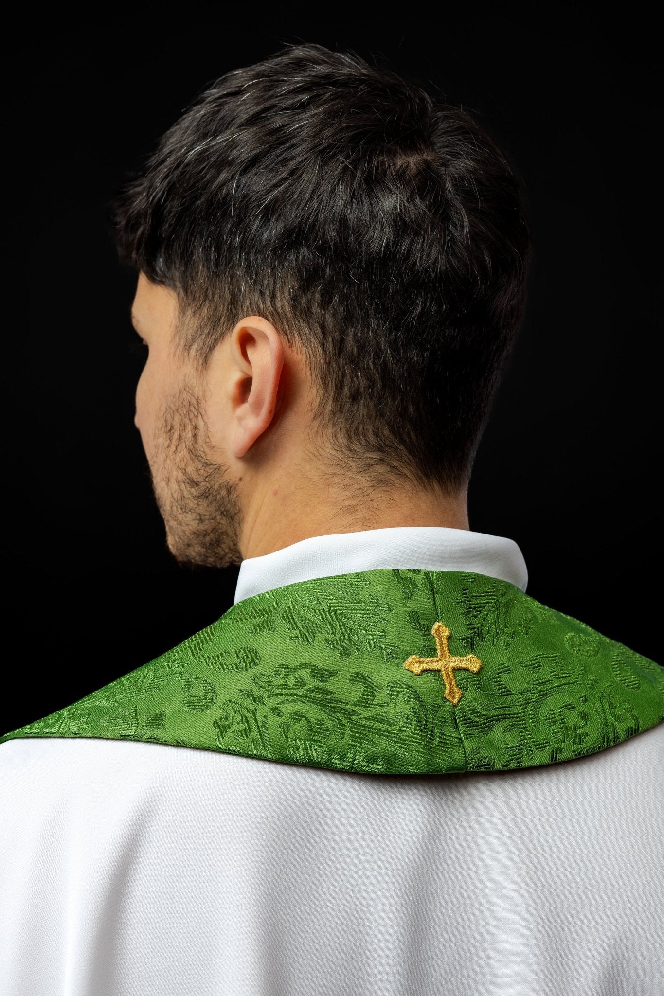 Étole en jacquard brodé avec motifs croisés vert S - 2054 - 01 - 67 - CHASUBLES.FR