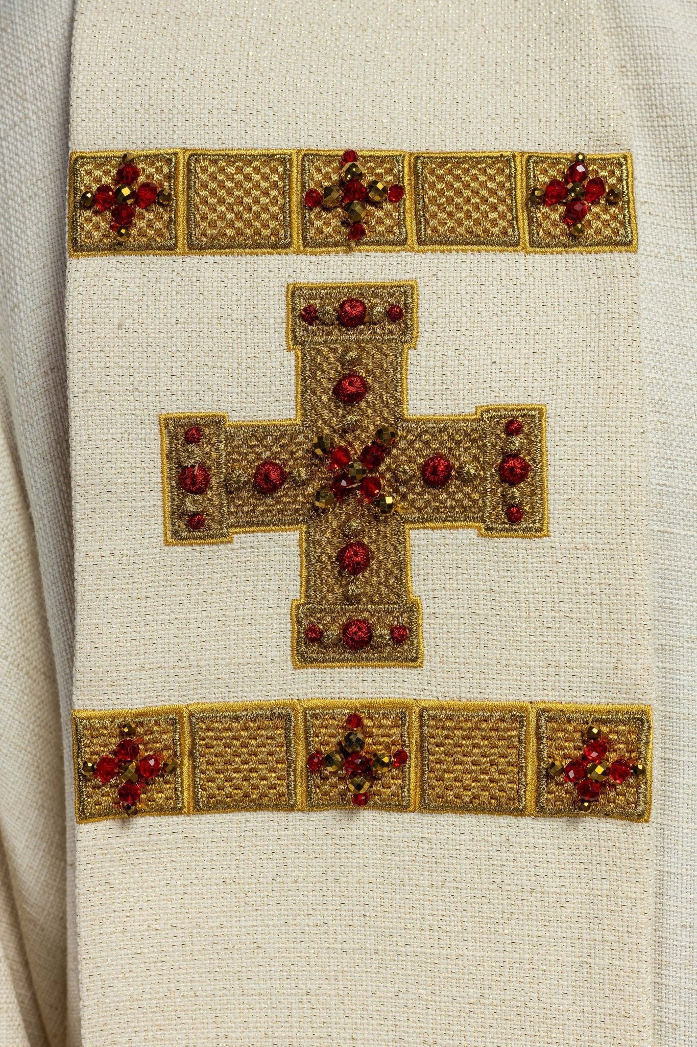 Étole faite à la main avec pierres naturelles Handmade 2011 HM/2011/05/71 - CHASUBLES.FR