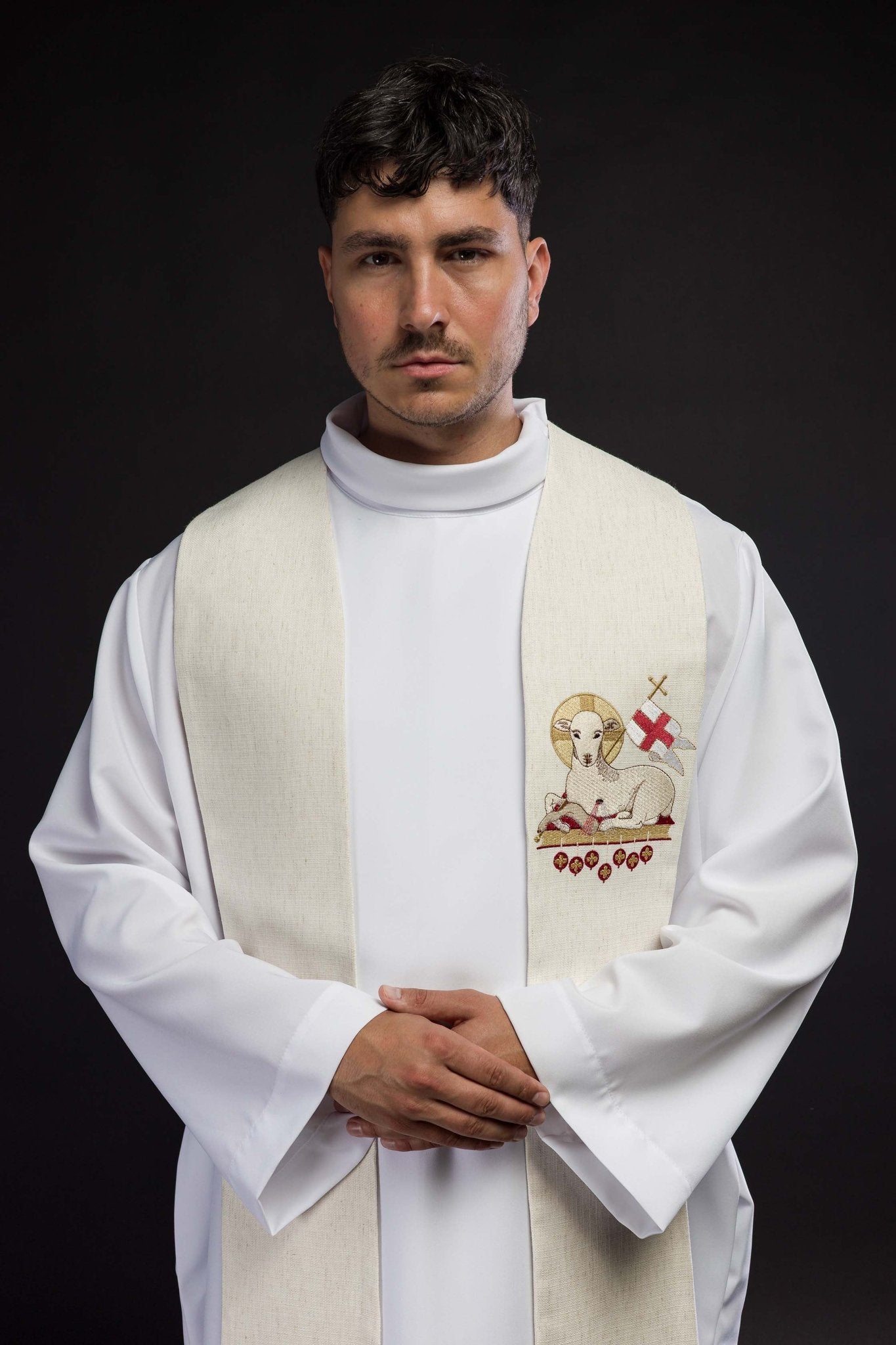 Étole sacerdotale avec un motif d'agneau en ecru KDT/2049/05/49 ECRU - CHASUBLES.FR