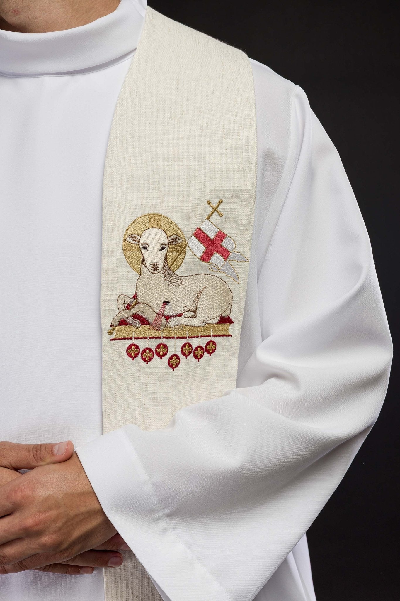 Étole sacerdotale avec un motif d'agneau en ecru KDT/2049/05/49 ECRU - CHASUBLES.FR