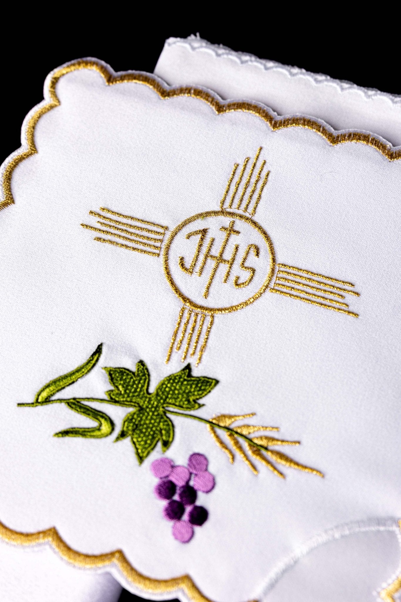 Linge d'autel avec le motif de la croix KK/012 - CHASUBLES.FR