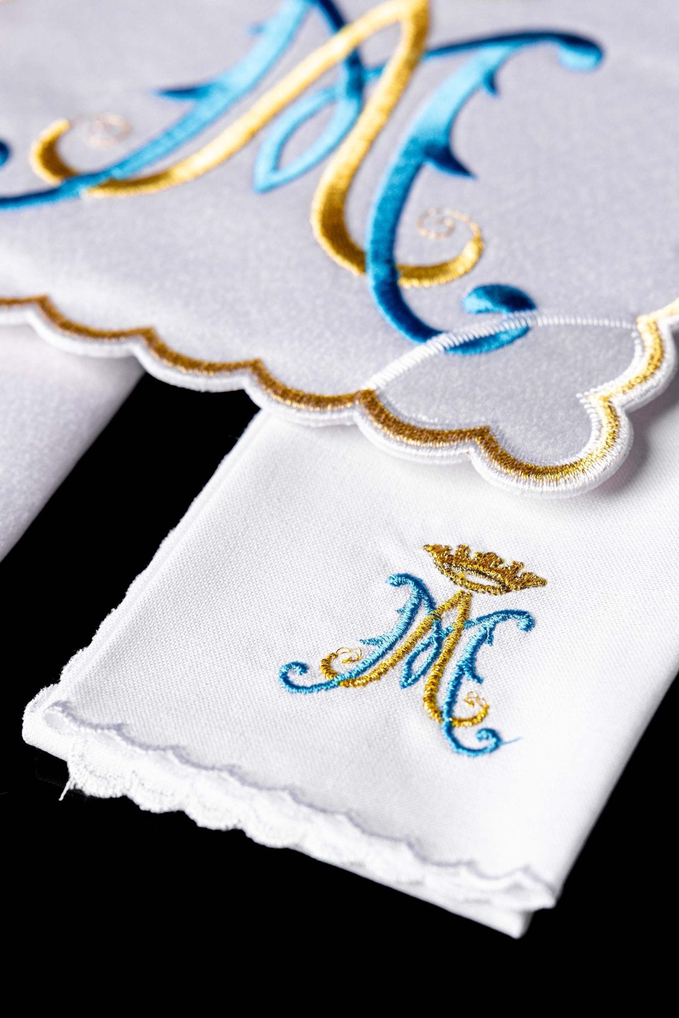Linge d'autel brodé KK/183 - CHASUBLES.FR