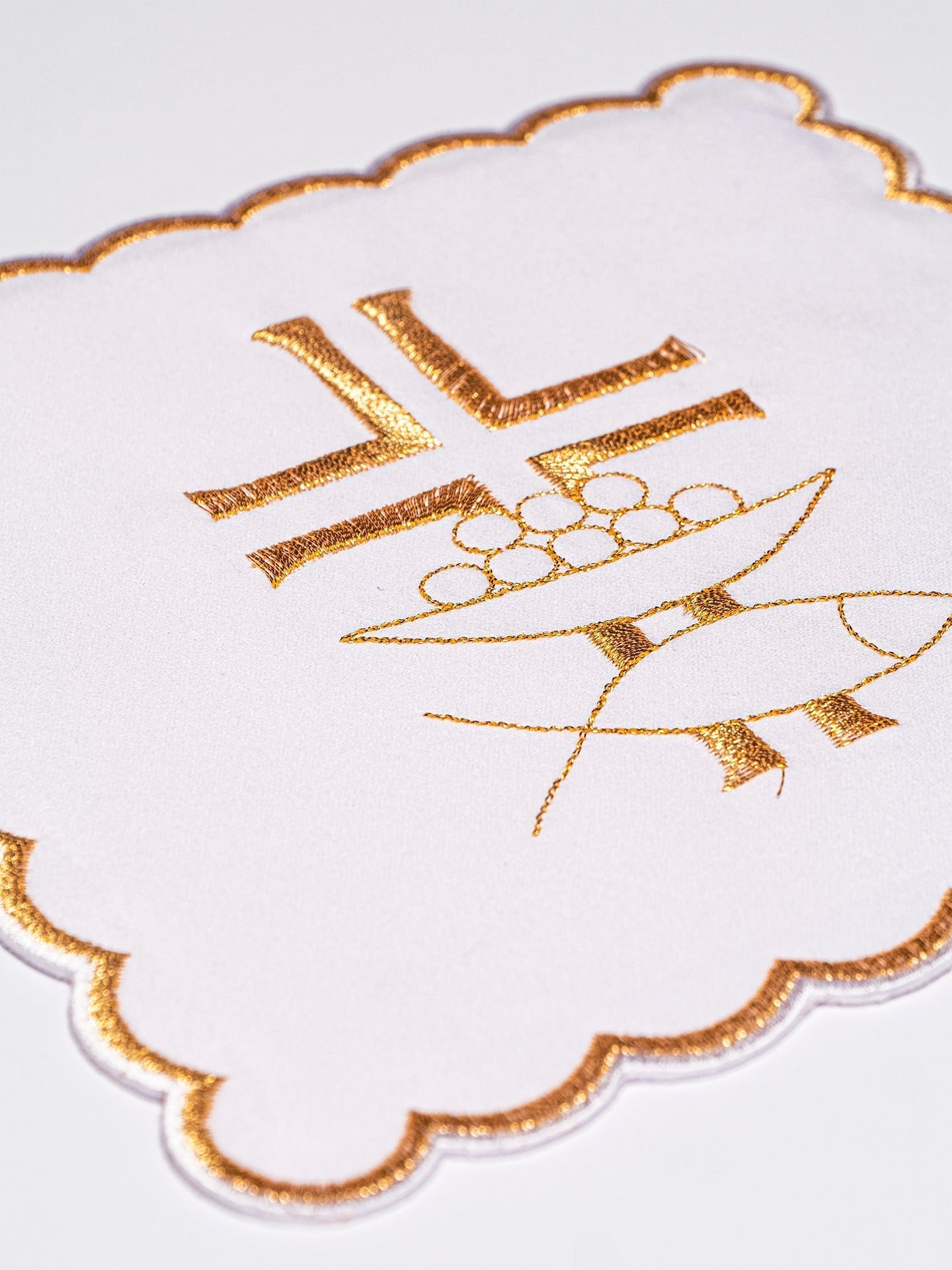 Linge d'autel brodé KK/005 - CHASUBLES.FR