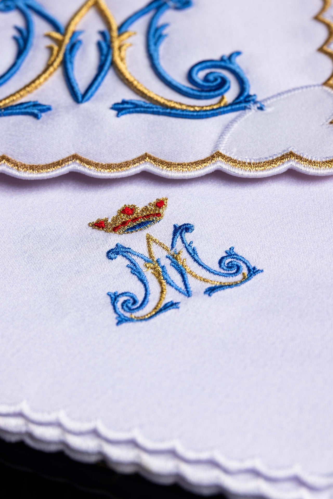 Linge d'autel brodé KK/179 - CHASUBLES.FR