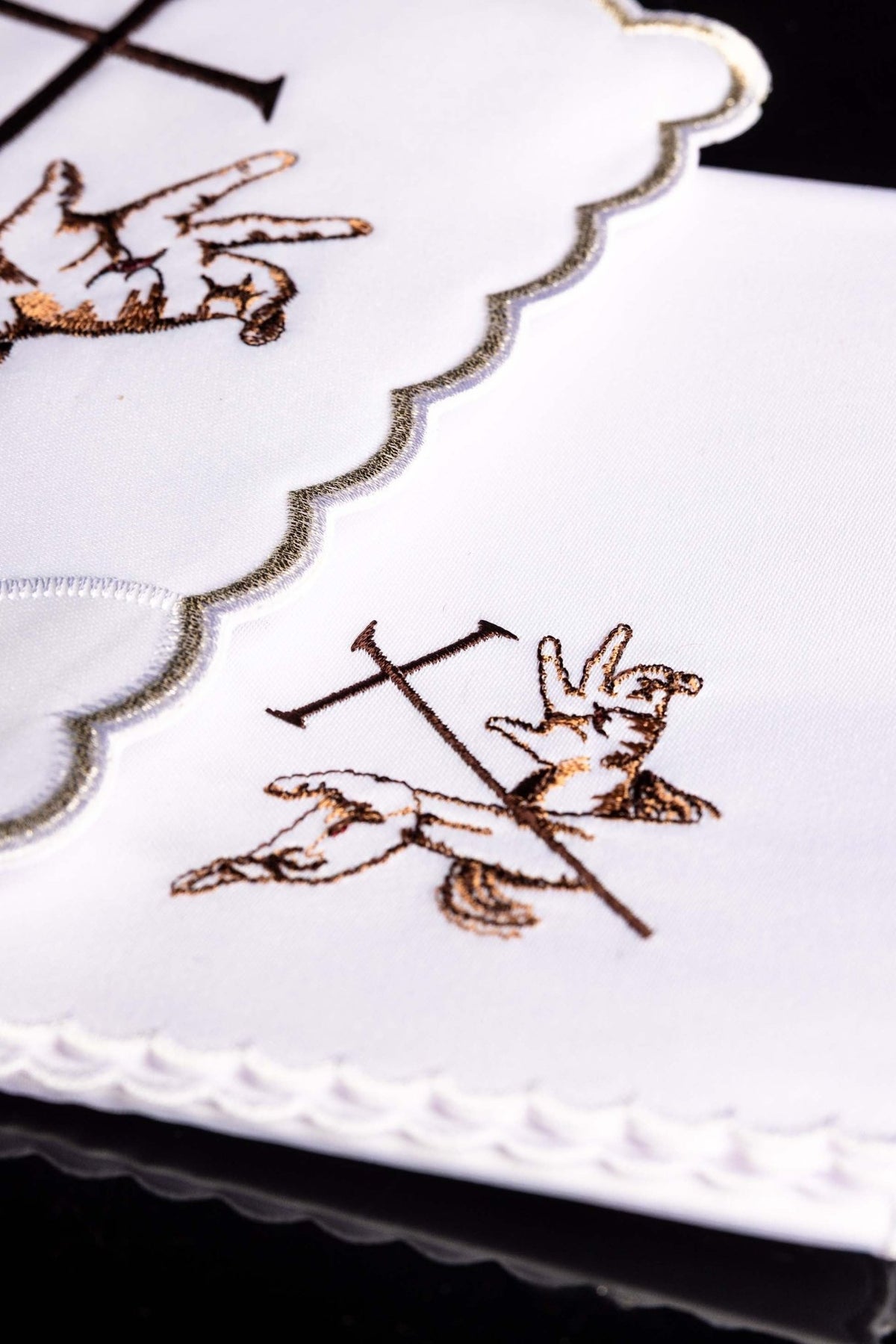 Linge d'autel brodé KK/022 - CHASUBLES.FR