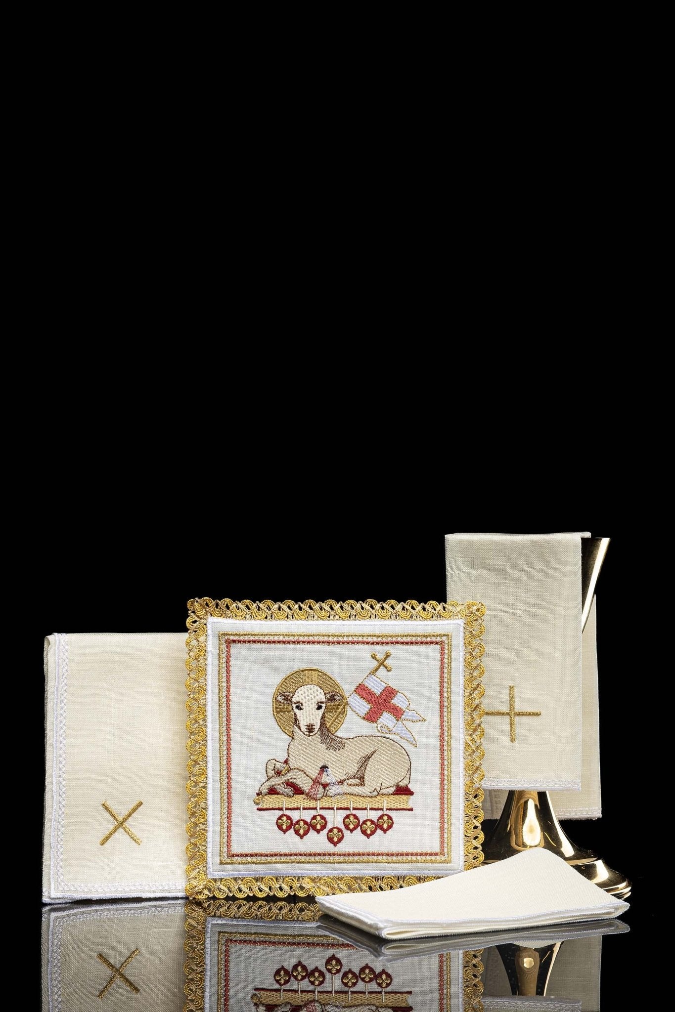 Set de calice en lin avec broderie eucharistique un motif d'agneau S-5015 - CHASUBLES.FR