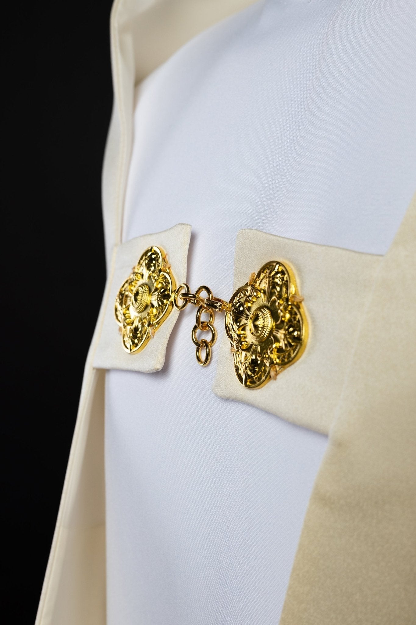 Voile liturgique avec le symbole PX KWL/025/05/20 50*270 ECRU SAT. - CHASUBLES.FR