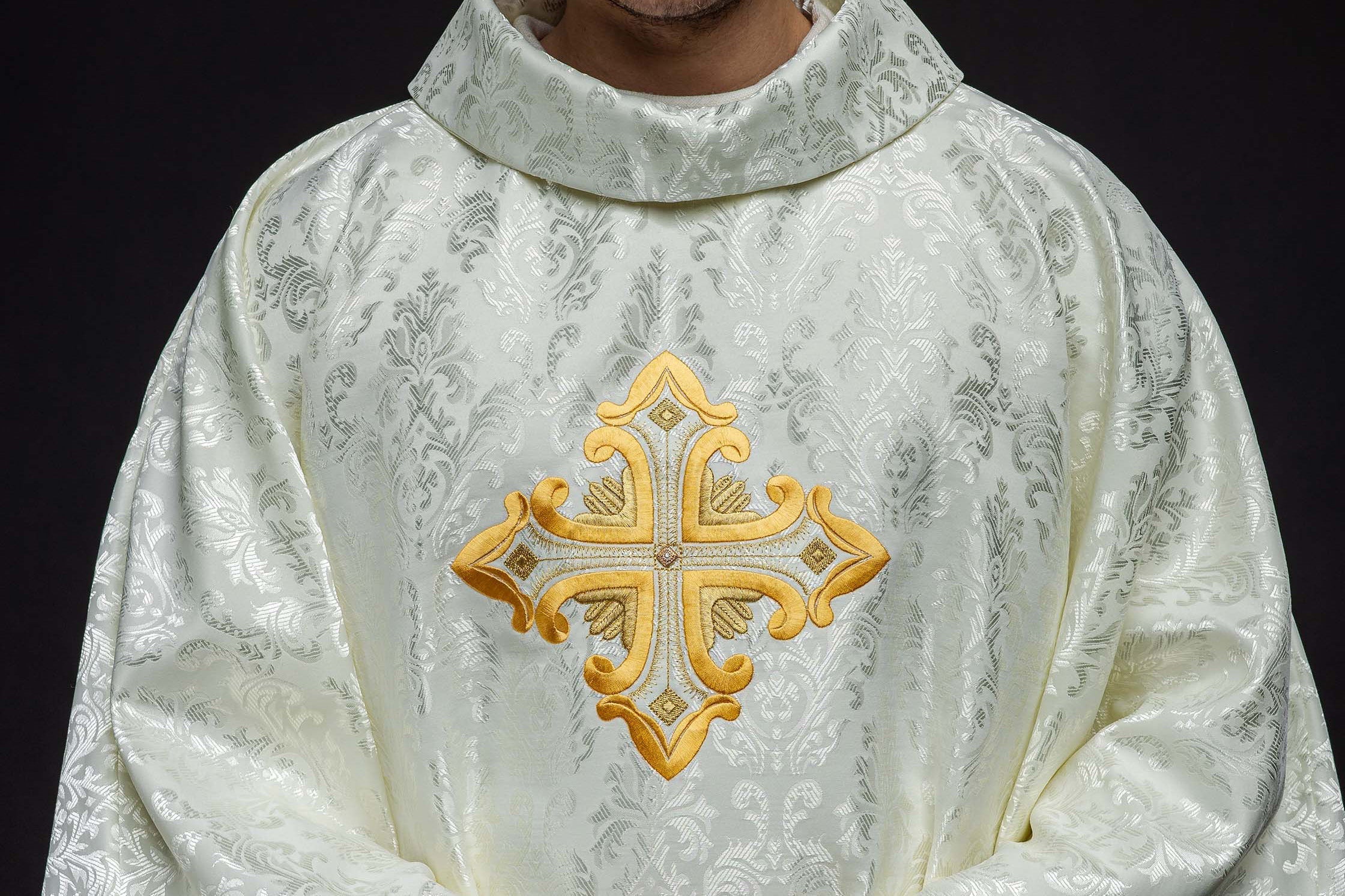 Calendrier liturgique et planification des événements paroissiaux - CHASUBLES.FR