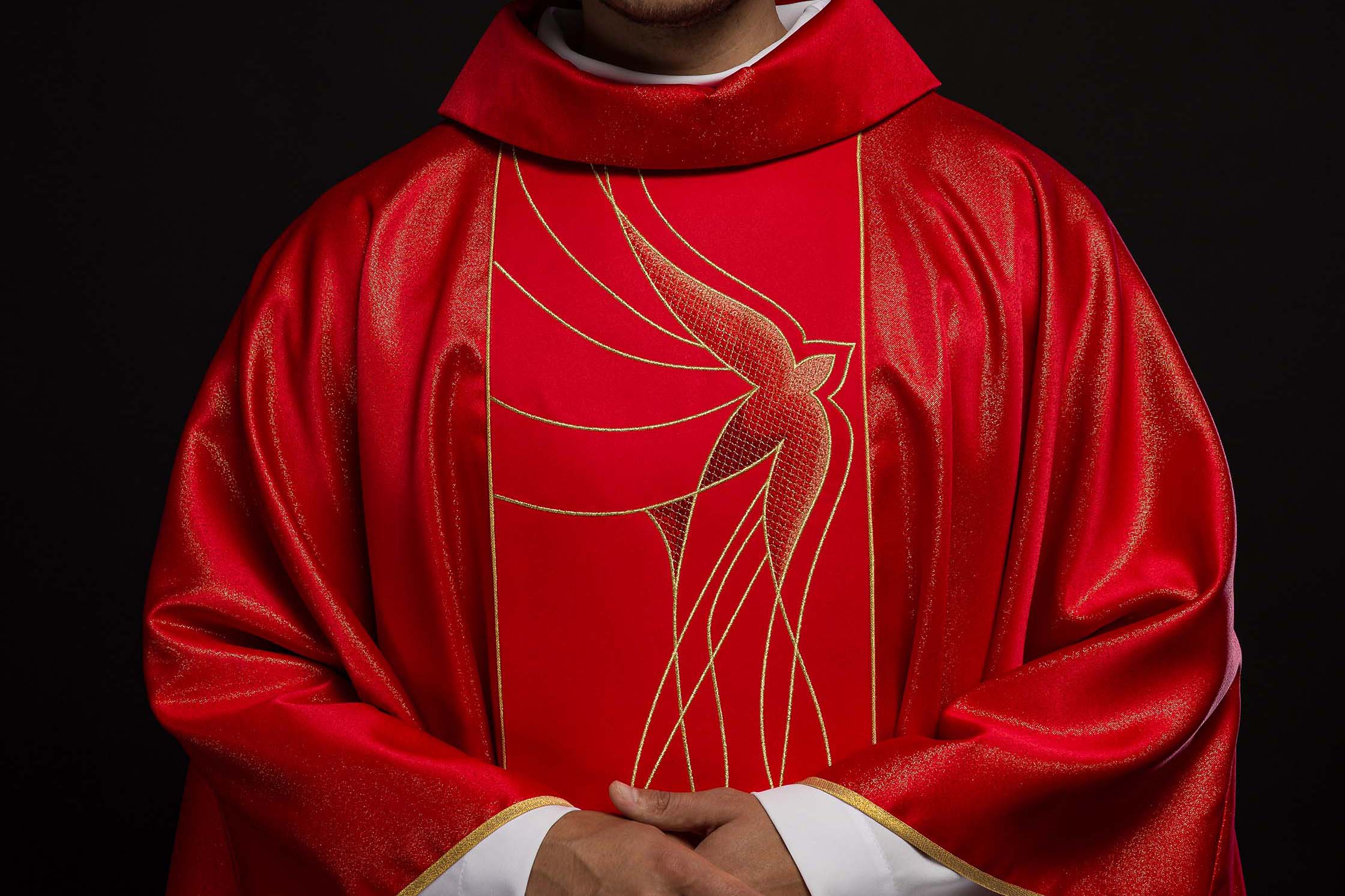 Homélie pour la messe de confirmation - CHASUBLES.FR