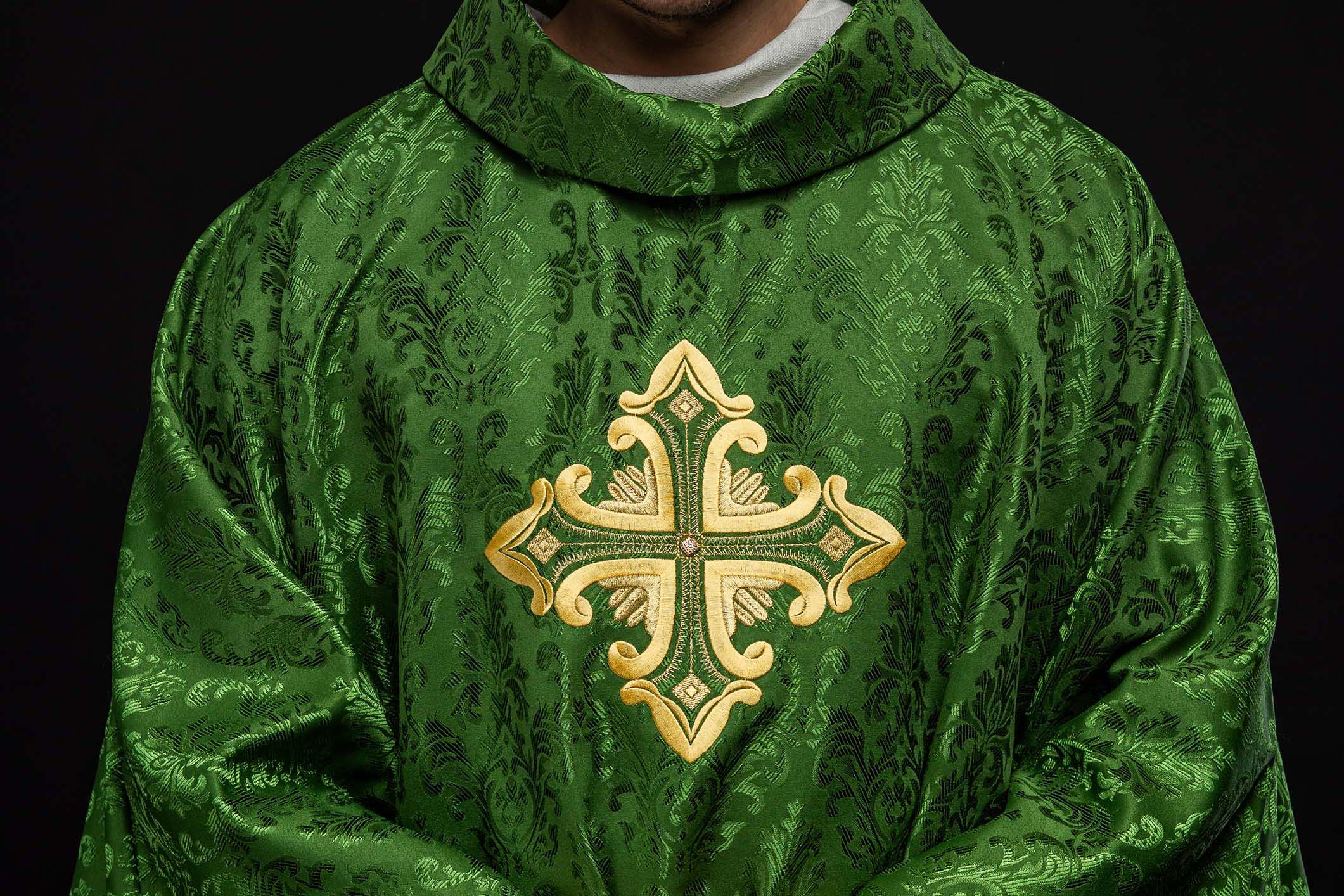 Sermon du Nouvel An – une réflexion spirituelle pour commencer l'année - CHASUBLES.FR