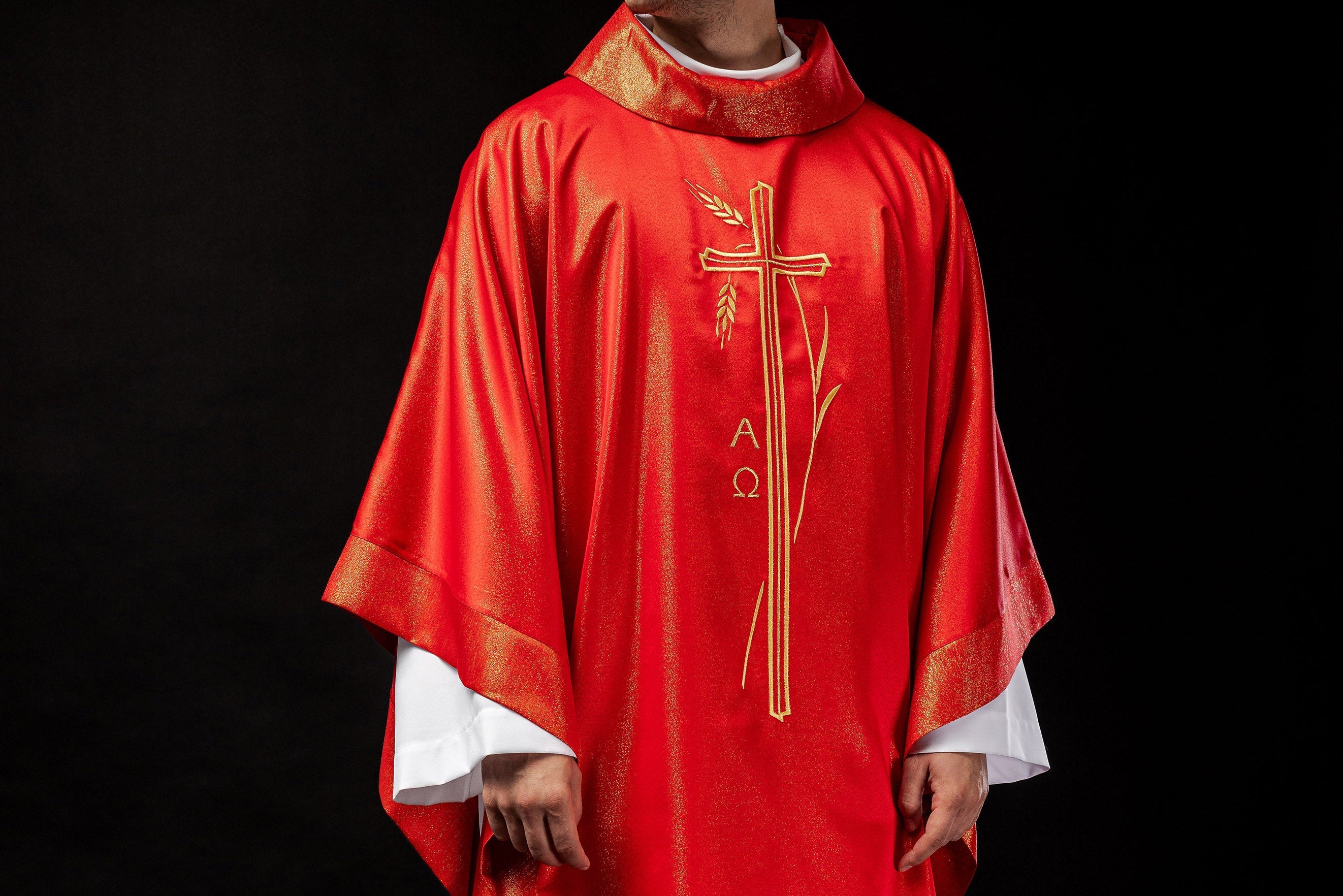 Témoignages de foi inspirants : comment les intégrer dans les sermons ? - CHASUBLES.FR